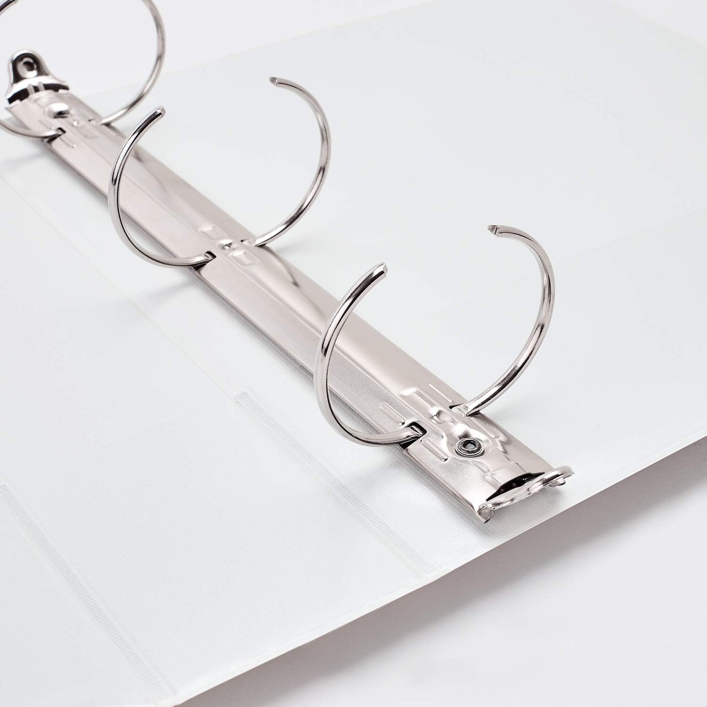 Avery Standard View 3 Ring Binders, 2" Round Rings, 375-Sheet Capacity, 2.8 Inch Wide Spine, White Binders, Ideal for Lightweight Organization and Occasional Referencing (4-Pack of 19202)