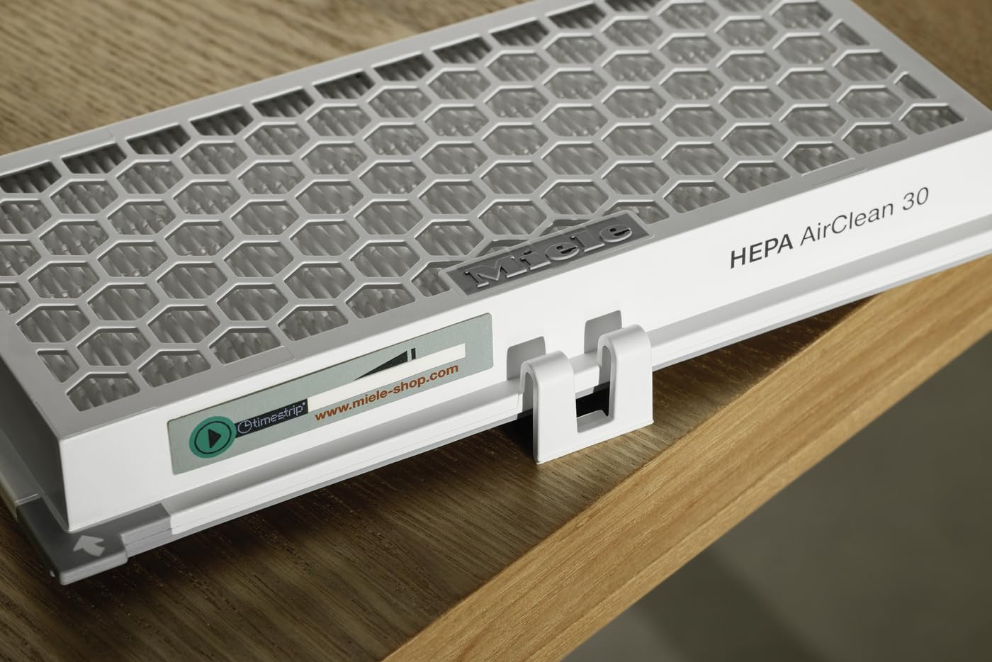 Miele Original HEPA AirClean 30 Filter with TimeStrip Filter for Miele Vacuum Cleaners – 9616270