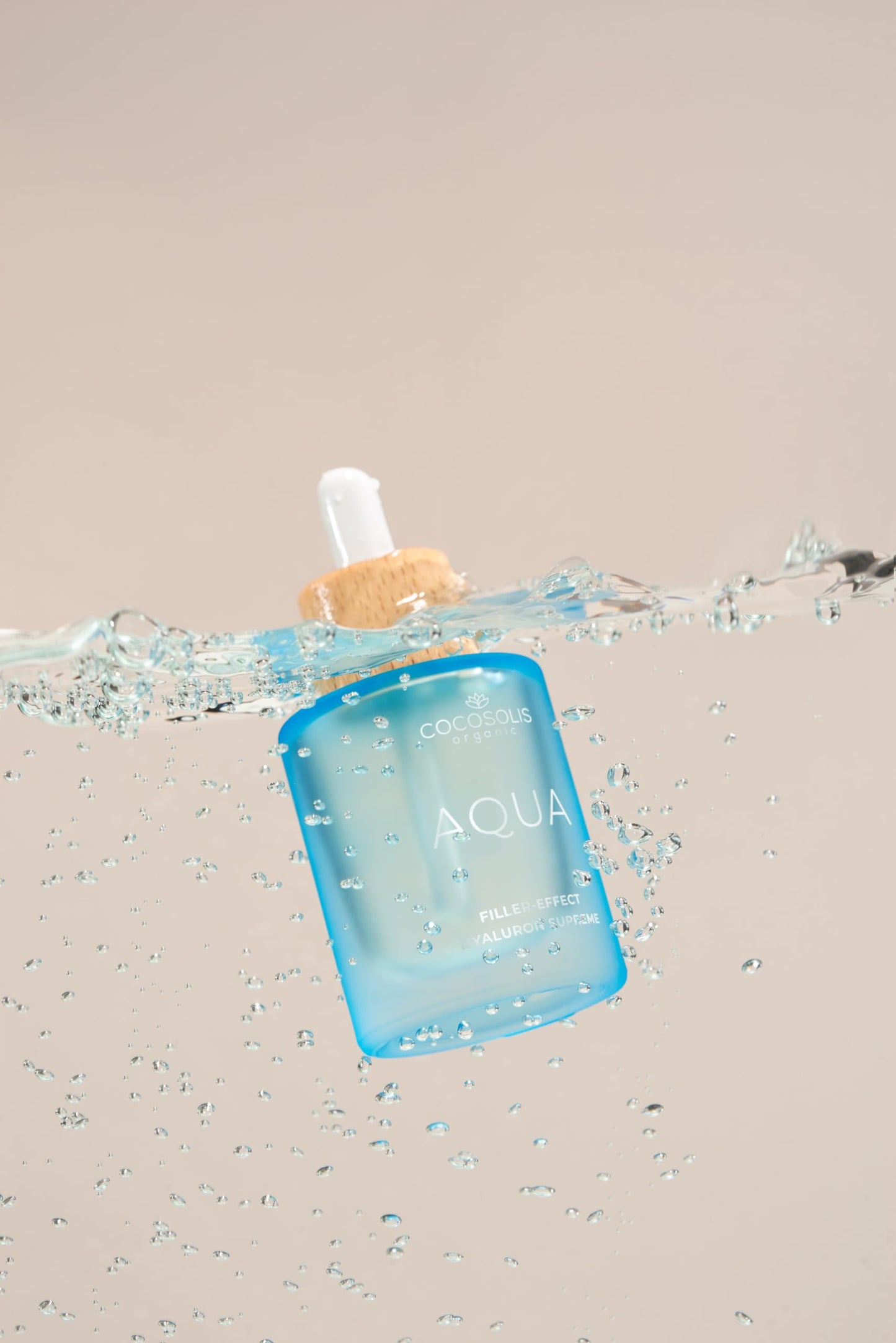 COCOSOLIS AQUA Filler-Effect Hyaluron Supreme facial serum with 8 types of hyaluronic acid and Aquaxyl™, vegan anti-age day care with ultra hydration