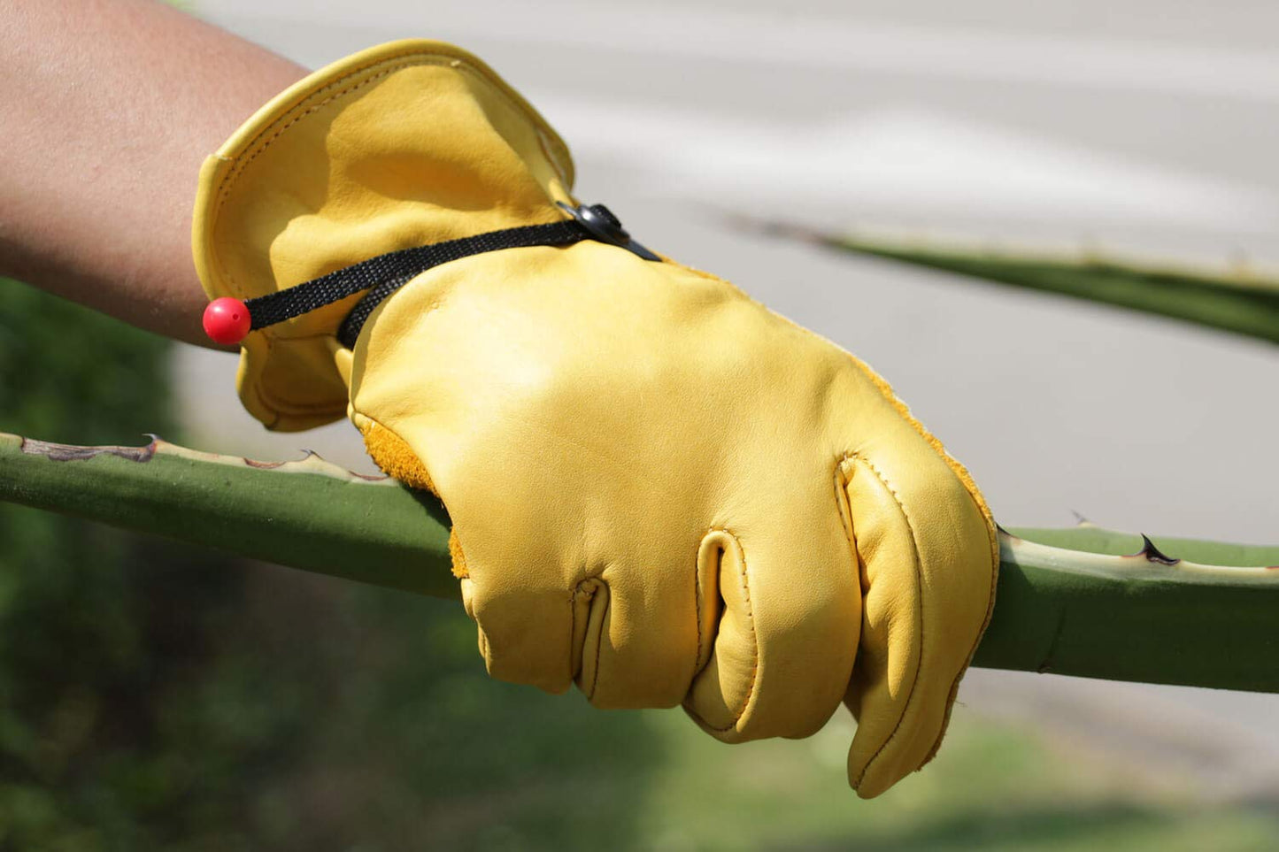 OZERO Leather Work Gloves for Men: X-Large 3 Pairs Cowhide Working Gloves for Driving Heavy Duty Mechanic Ranch - Women Gardening Glove
