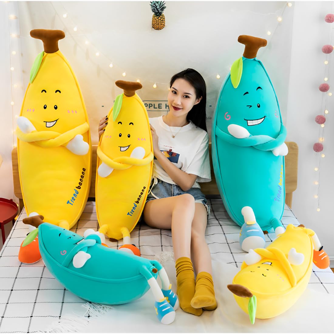 OPHRBU Banana Plush Body Pillow， 31.5 inches Banana Long Body Plush Pillow， Cute Fruit Plushie Hugging Pillow，for Kids Adult, Ideal Chrismas Birthday Gift (Yellow)