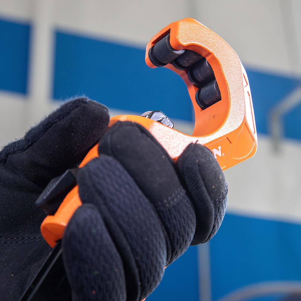 Klein Tools 50061 Quick-Adjust Tubing Cutter, 1-5/8-Inch O.D. Cutting Capacity for Copper and Aluminum, Compact, Retractable Telescoping Deburring Tool