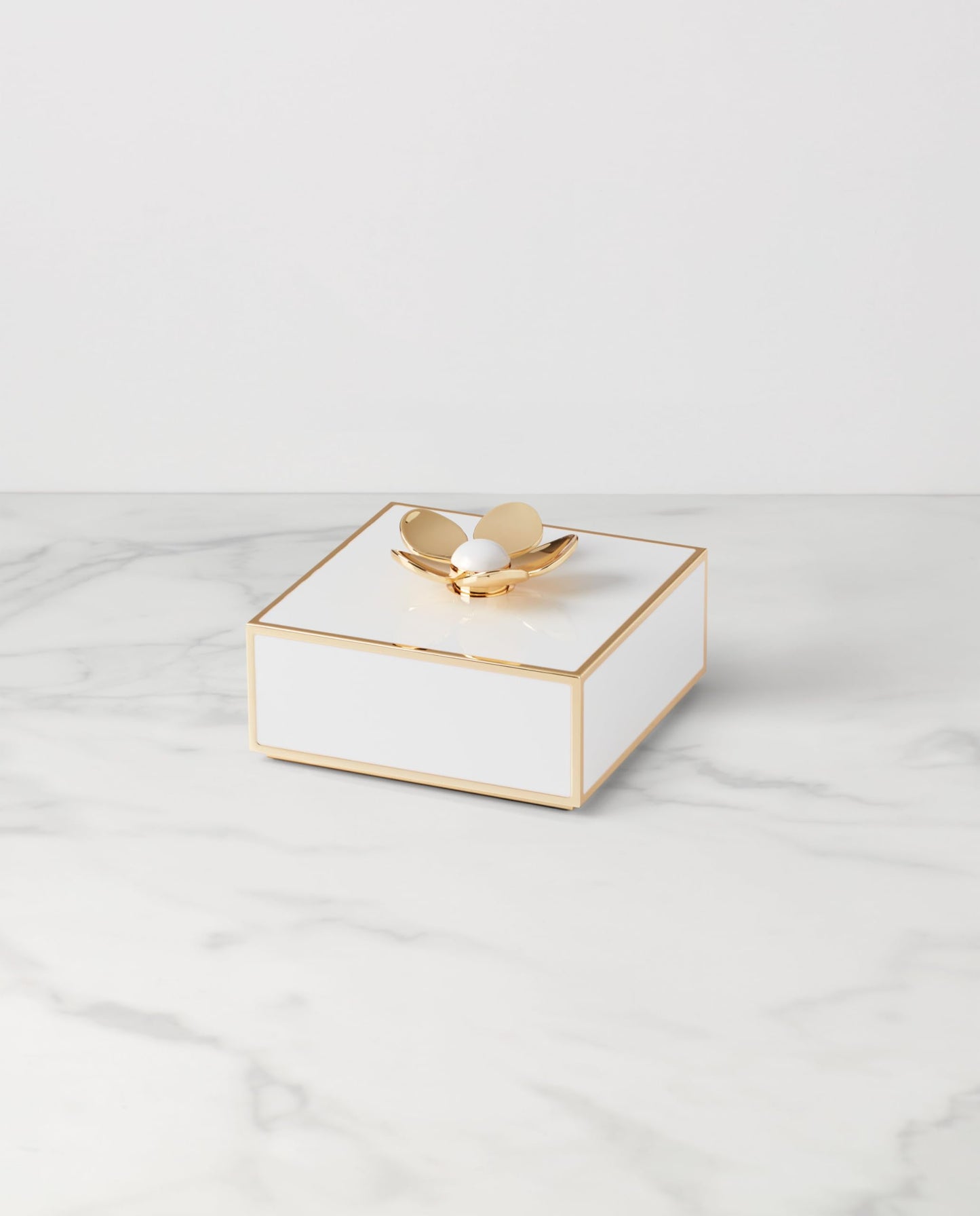 kate spade new york Make It Pop Floral Box, White