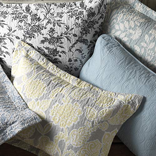 Laura Ashley - Queen Quilt Set, Cotton Reversible Bedding with Matching Shams, Home Decor Ideal for All Seasons (Honeysuckle Pink, Queen)