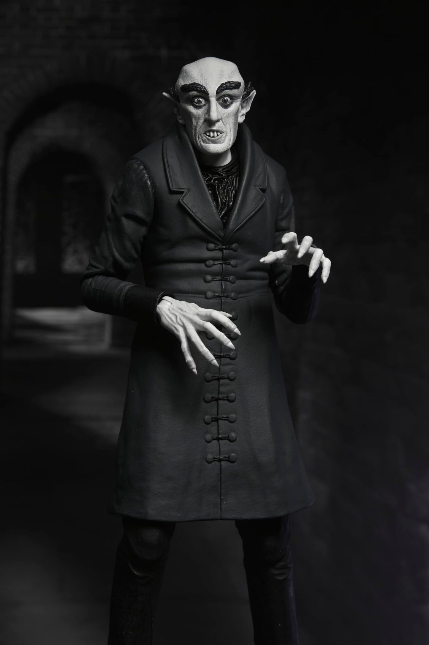 NECA Nosferatu- 7" Scale Action Figure - Ultimate Count Orlok (B&W)