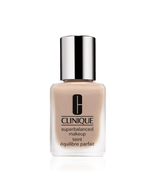 Clinique Superbalanced Oil Free Liquid Foundation Makeup For Dry to Oily Skin Types | Hydrating + Moisturizing, Ivory, 1 Fl Oz