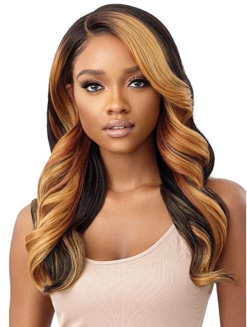 Outre Synthetic Melted Hairline HD Lace Front Wig - BEGONIA (DRFF CARAMEL MOCHA)
