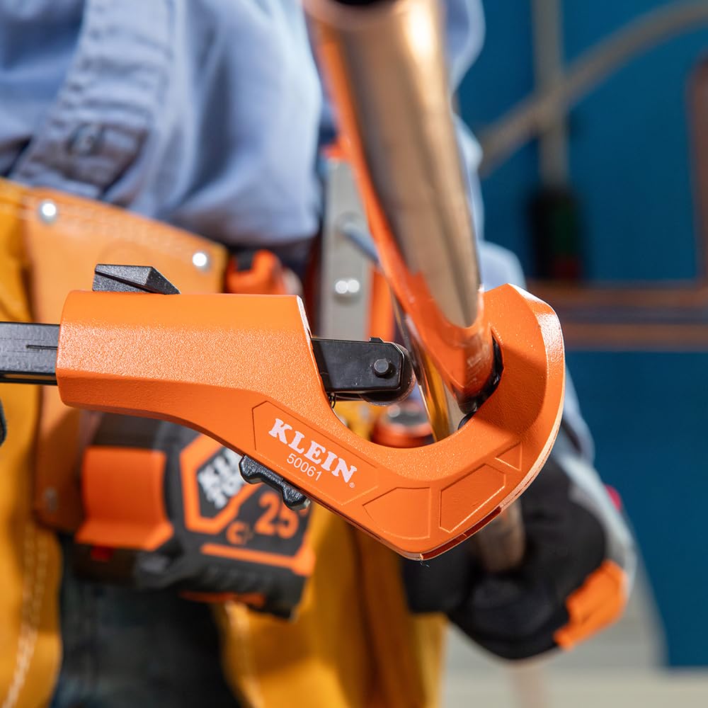 Klein Tools 50061 Quick-Adjust Tubing Cutter, 1-5/8-Inch O.D. Cutting Capacity for Copper and Aluminum, Compact, Retractable Telescoping Deburring Tool