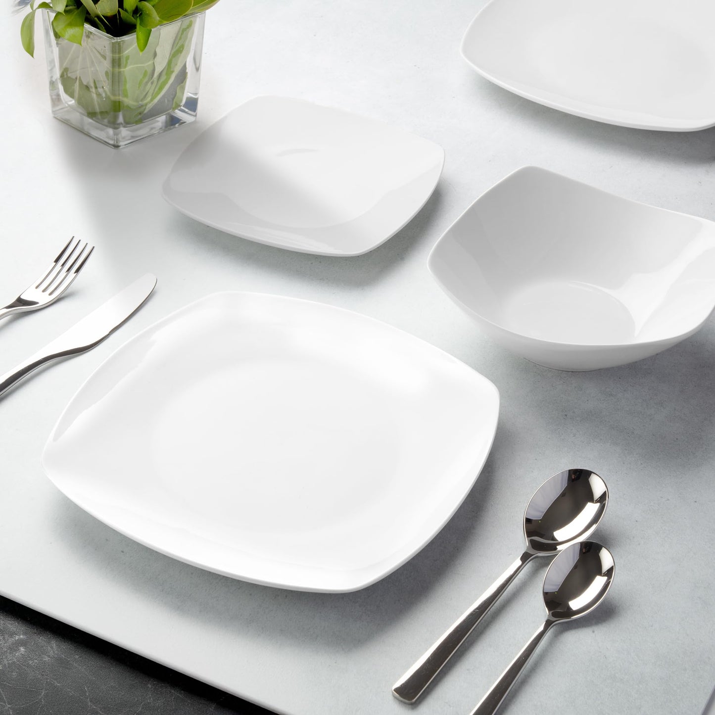 Zulay Kitchen Luna Plates and Bowls Sets, 16 Piece Modern Porcelain Dish Set for 4, Chip and Scratch Resistant Square Dinnerware Set, Microwave and Dishwasher Safe, Pearl White