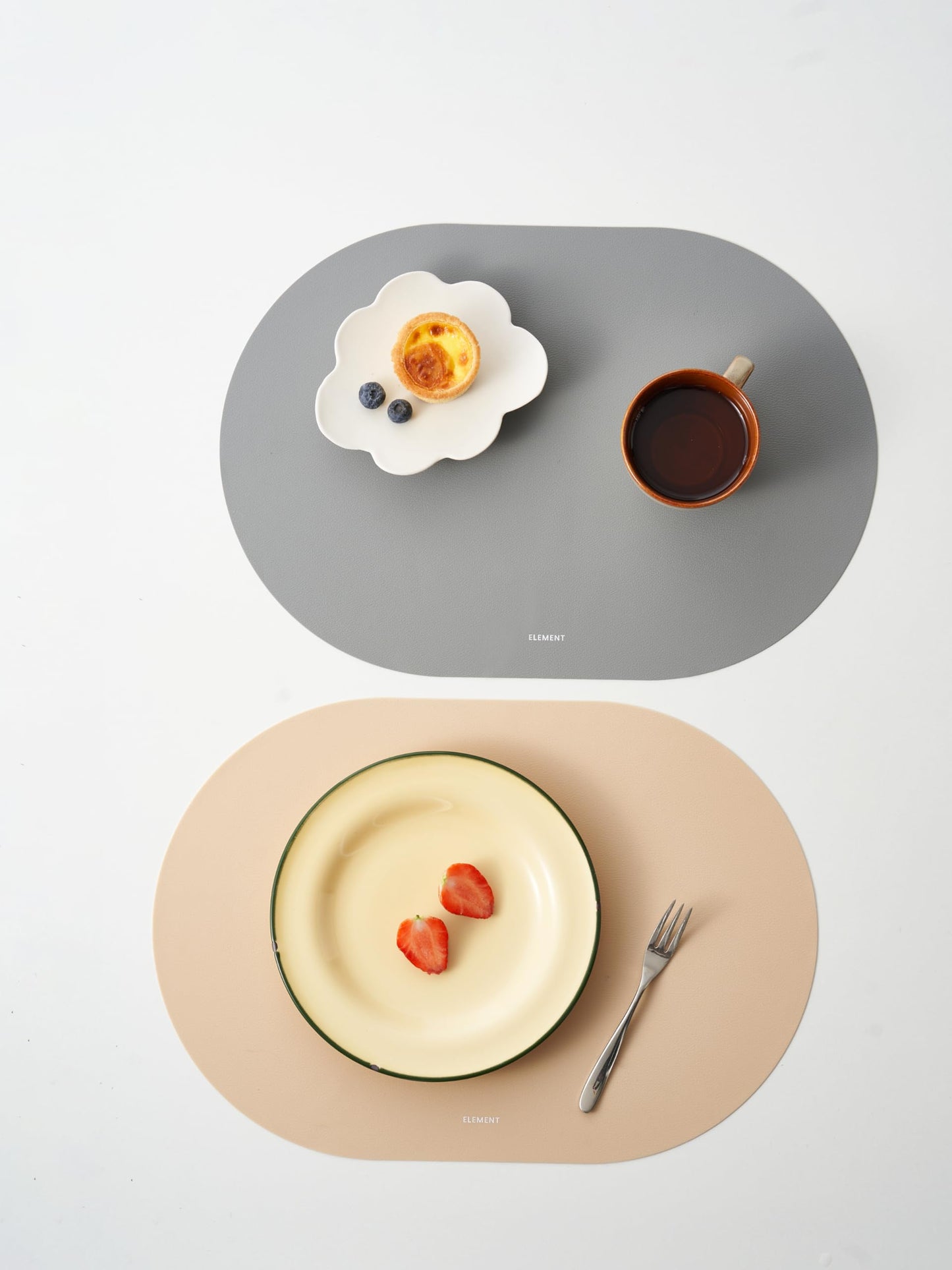 Placemat, Silicone Placemat Set of 4, Non-Slip, Oil Proof, Water Proof, Heat Resistant, Stain Resistant, Easy to Clean, Leather Texture, Oval, (Matt Combo + Coasters)