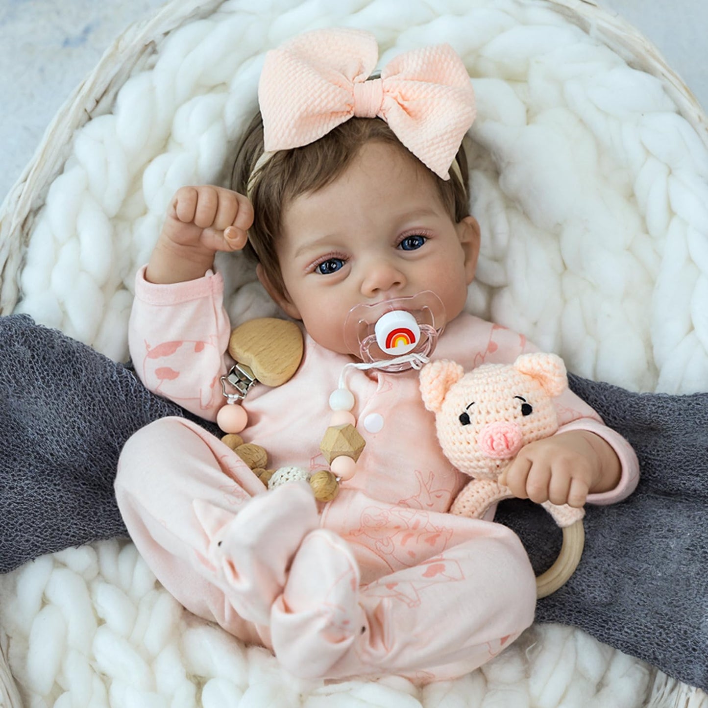 SCOM Realistic Reborn Baby Dolls - 18 Inch Lifelike Newborn Baby Dolls Adorable Girl, Real Life Baby Doll with Accessories, Soft Baby Doll Reborn Gift for 3+ Yrs Kids, Birthday, Christmas, Education