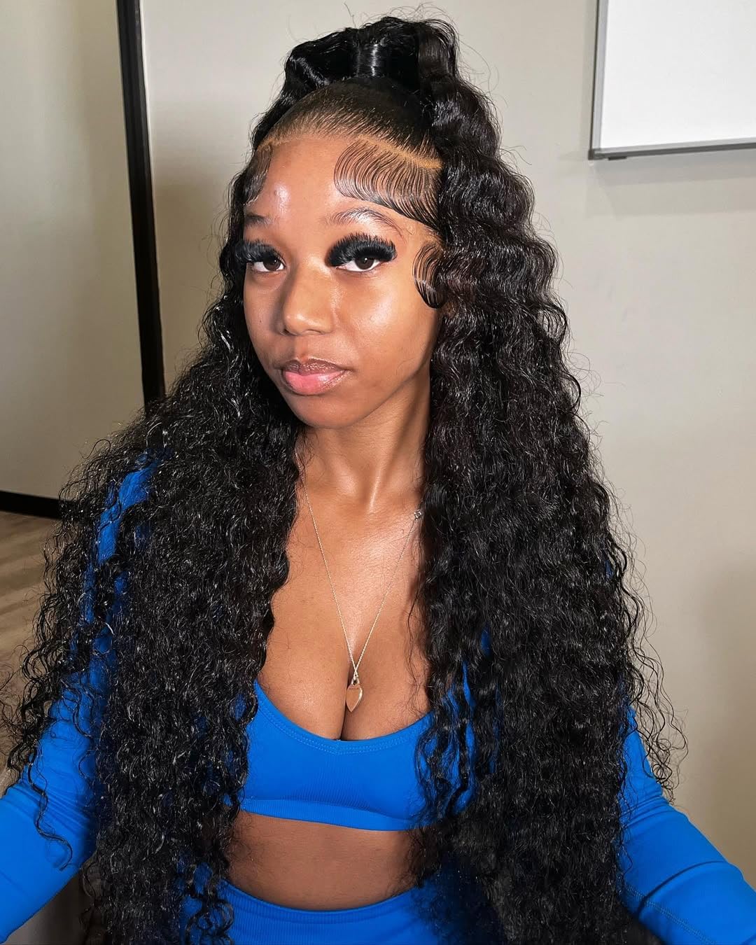 DaXunDi Deep Wave Lace Front Wigs Human Hair 13x6 Curly Wig Human Hair 200% Density Wet and Wavy HD Lace Front Wigs Human Hair Pre Plucked Deep Wave Wig for Women with Baby Hair (22 Inch)