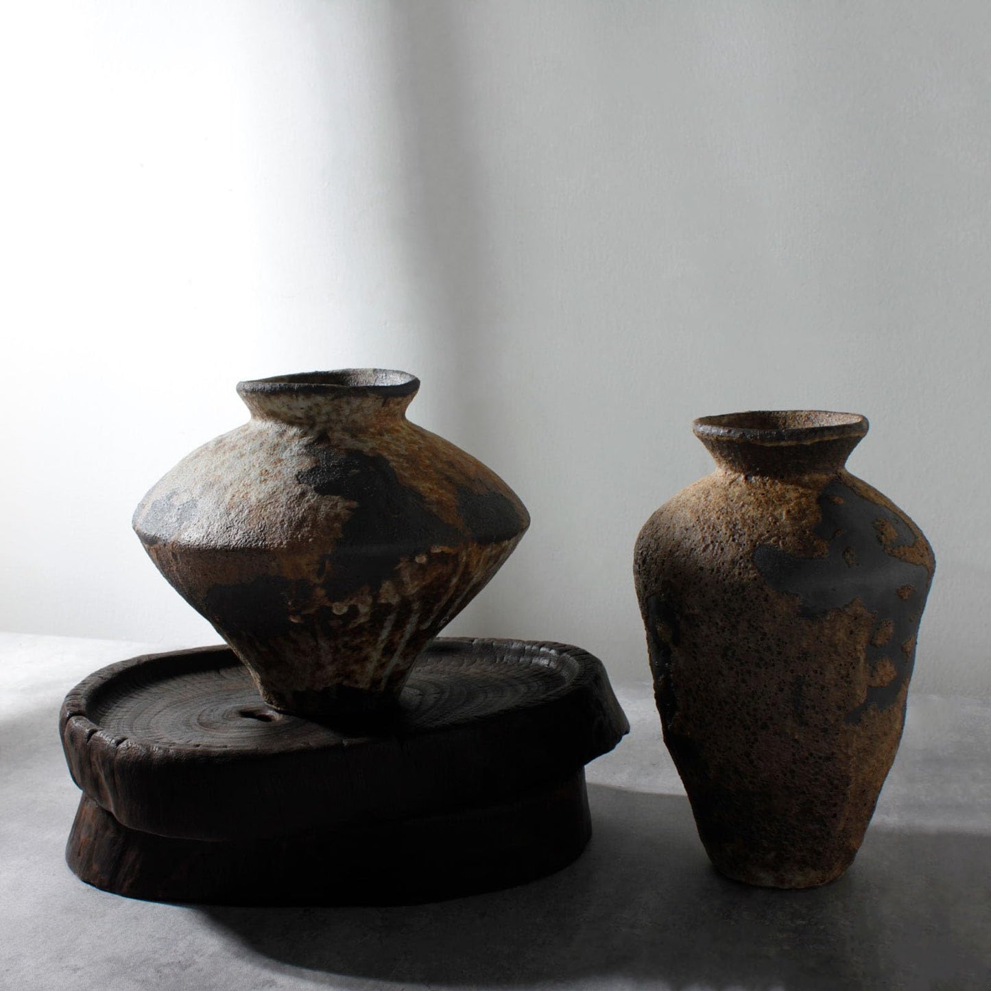 COZLIV Rusty Ceramic Vase, Wabi Sabi Decorative Pottery Flower Vase for Centerpieces, Table, Living Room, Bedroom, Bathroom, Retro Country Farmhouse Decor