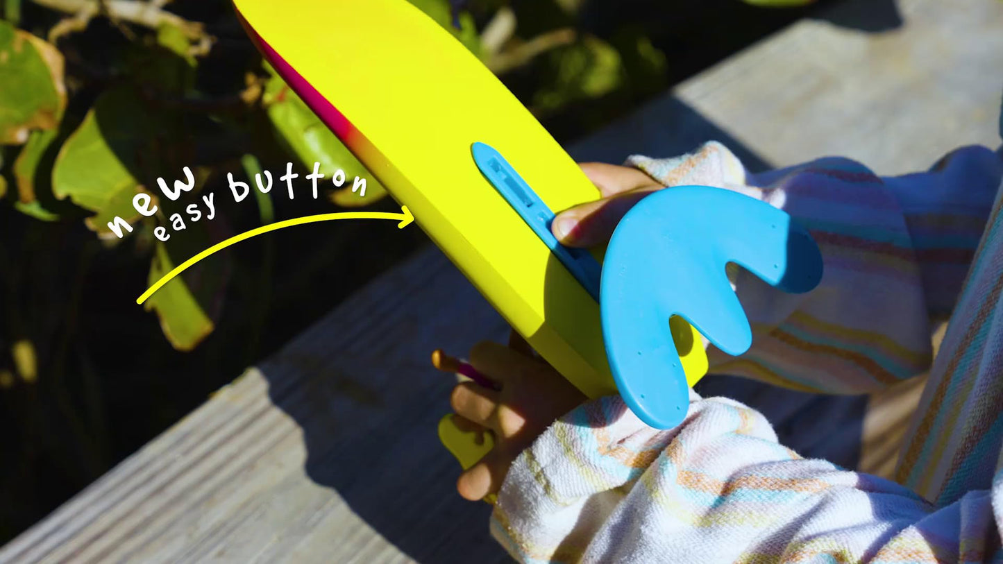 Surfer Dudes Legends & Surfer Pets Wave Powered Mini-Surfer, Pet and Surfboard Beach Toy - Supertubes Samantha and Swell