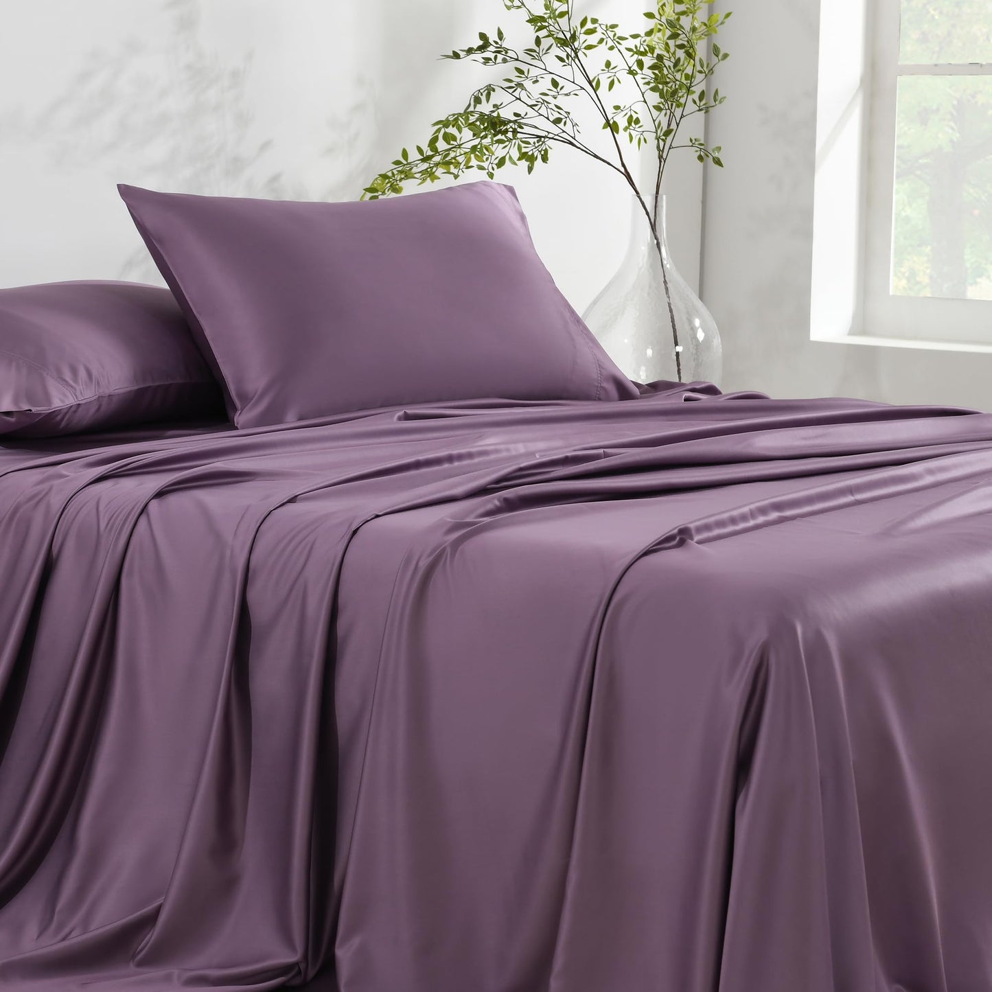 NATUREFIELD Silky Bed Sheets Set King Size (4pc), Rayon Derived from Bamboo Blend, Soft Cooling Sheets with Deep Pockets, Hotel Luxury Bedding Sheets & Pillowcases