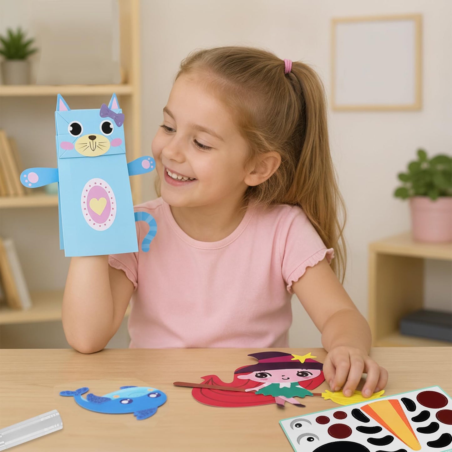 20 Animal Arts & Crafts Kit for Kids 4-6, All-Inclusive Toddler Craft Box with Paper Plates, Puppets, Fun Activities, Tigers, Lions (134 characters) (Princess)