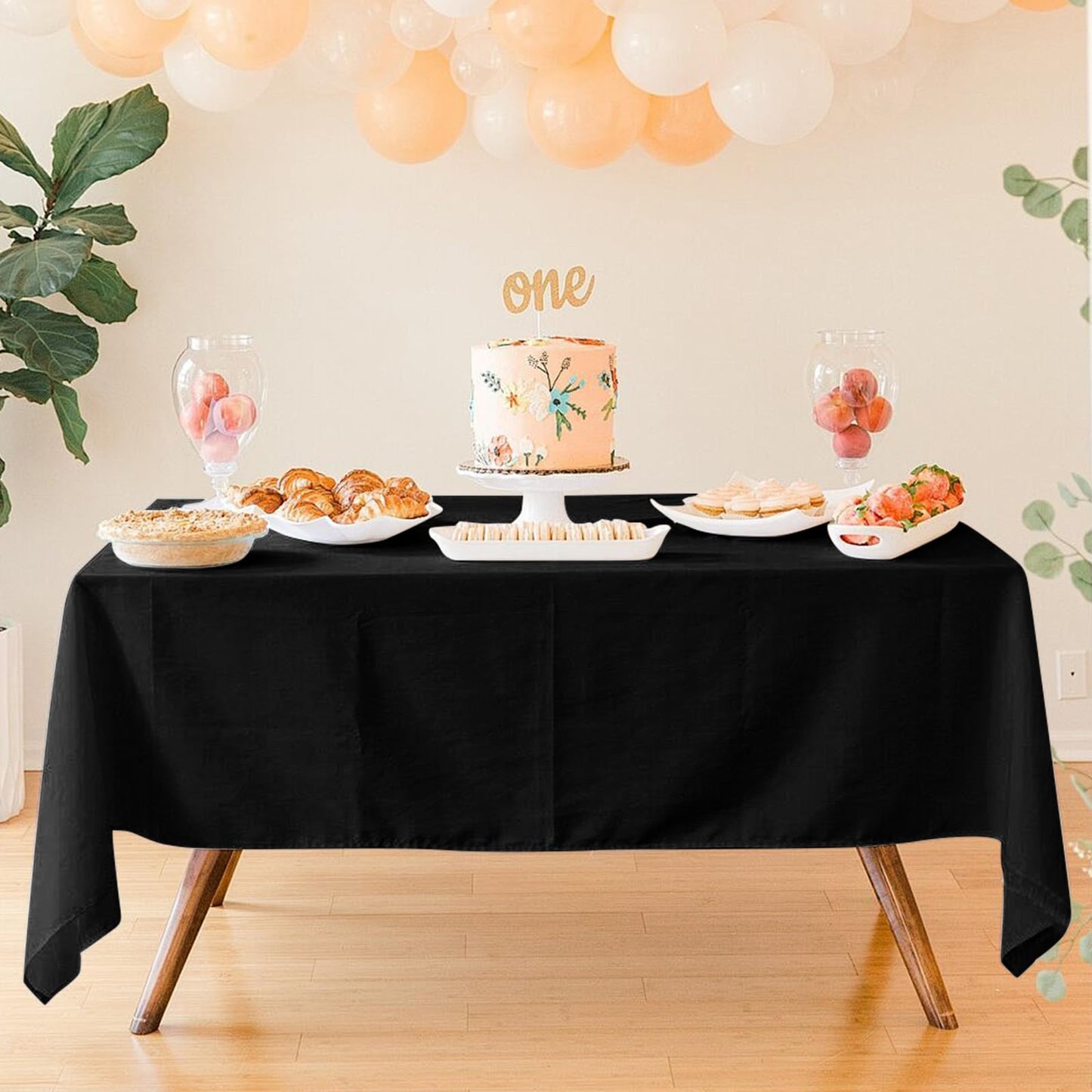Winwingo 70x120 Table Cloth - 6 Pack Rectangular Black Washable Stain and Wrinkle Resistant Polyester Table Cover for Dining Tables, Various Parties and Camping (Black)