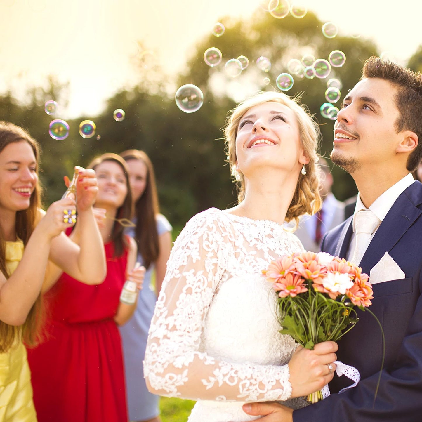 Shappy 72 Pcs Wedding Bubble Bulk Wedding Party Favors Bubble Wand for Guests Send Off with Stickers for Bridal Shower Anniversaries Celebration Goody Bag Stuffers Filler (Champagne)