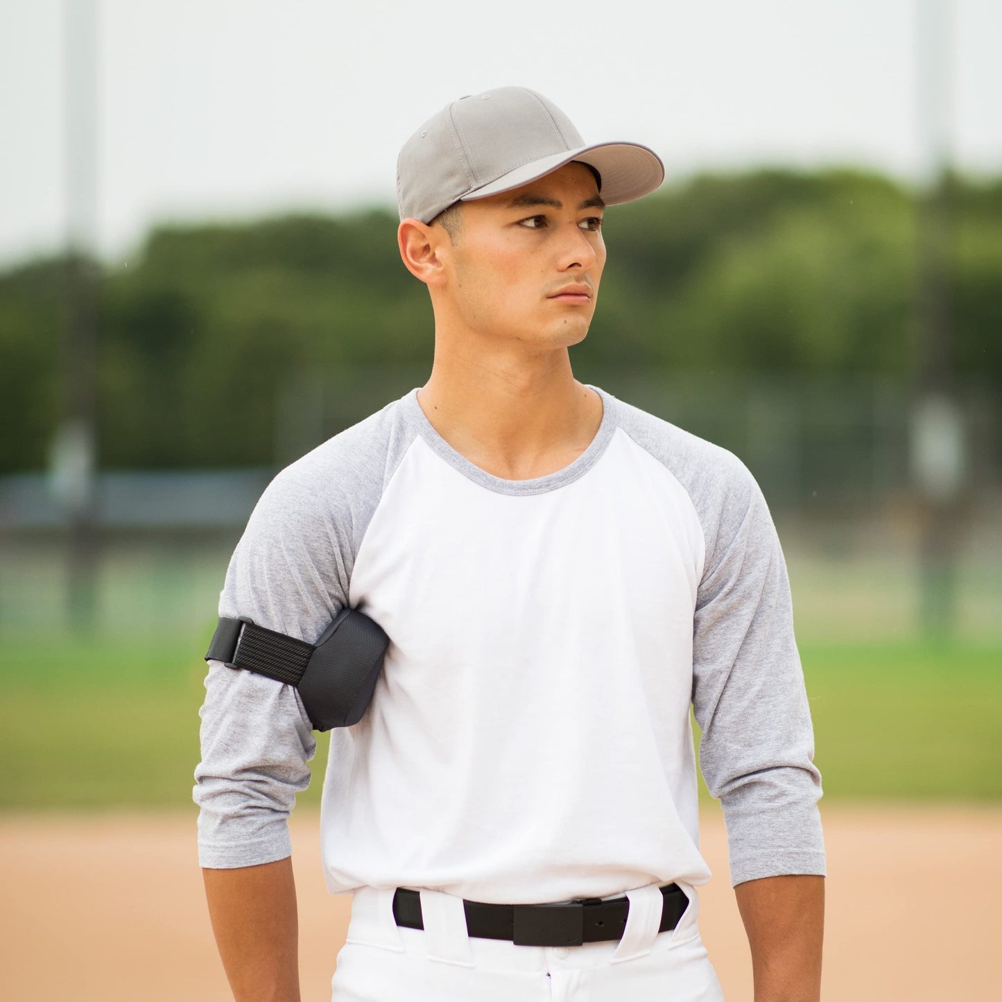 OPTP PRO Shoulder Support – Shoulder Pillow for Rotator Cuff Pain, Use During Recovery Following Surgery and Post Shoulder Sling - Post-Athletic Recovery Tool - Large/Extra Large