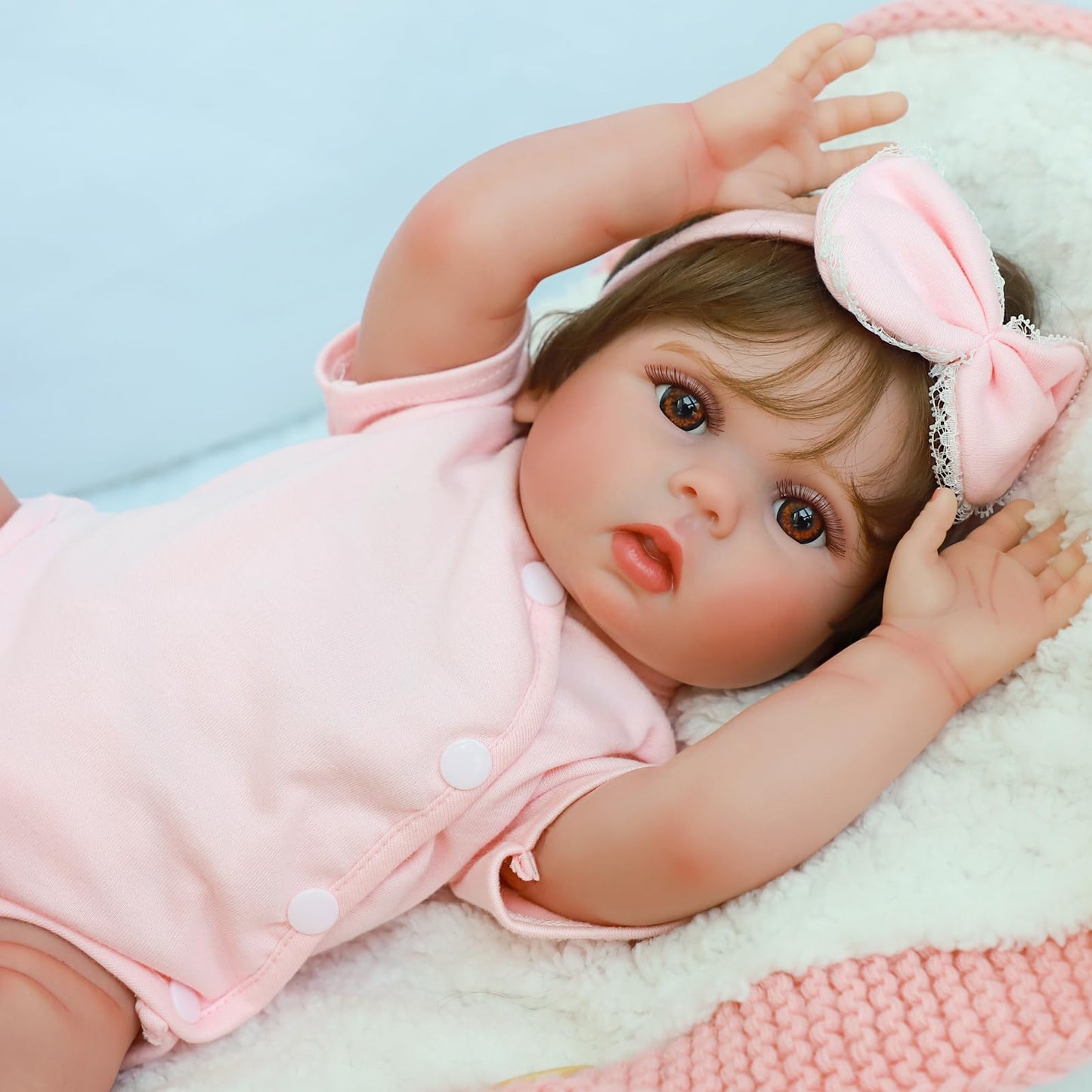 SCOM Reborn Baby Doll Girl - 18 Inch Realistic Baby, Real Life Dolls with Cloth Body & Vinyl, Newborn Lifelike Weighted Doll for Ages 3 4 5 6 + Year Old Gift