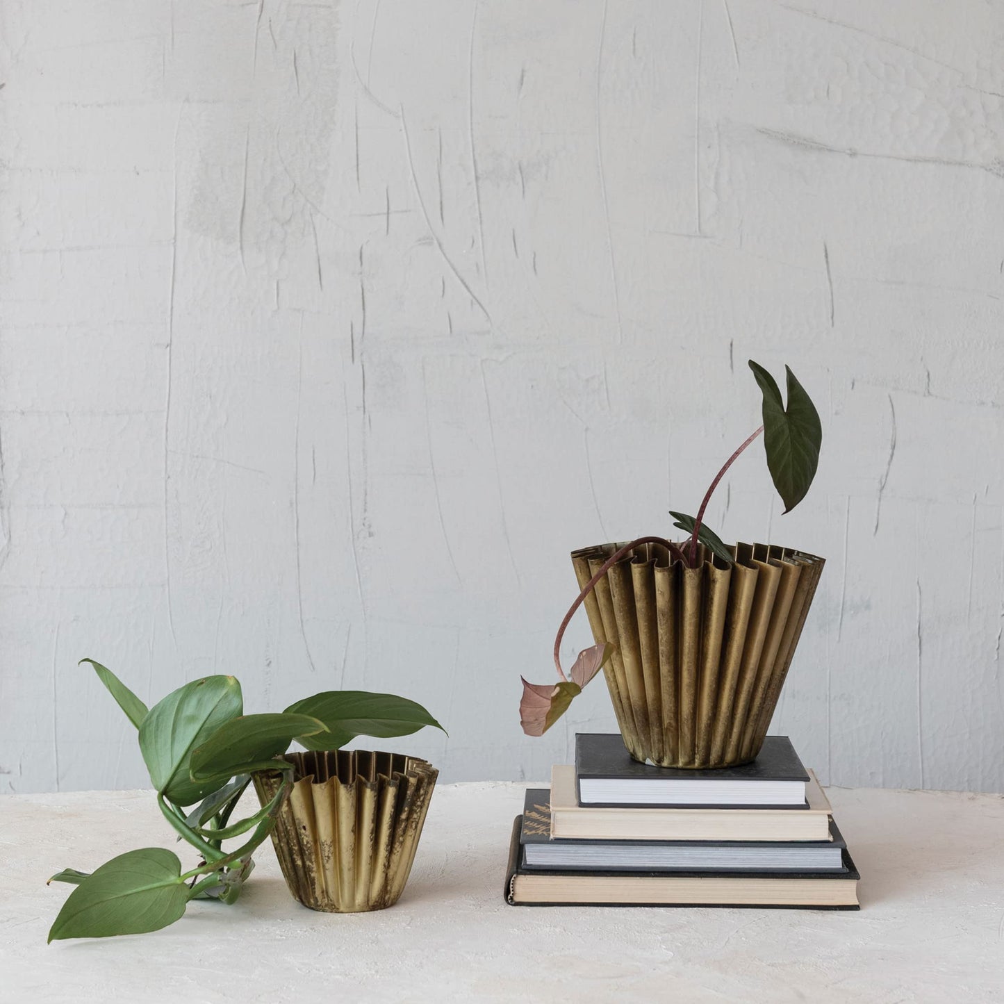 Creative Co-Op Fluted Metal Vase with Distressed Finish, Antique Brass