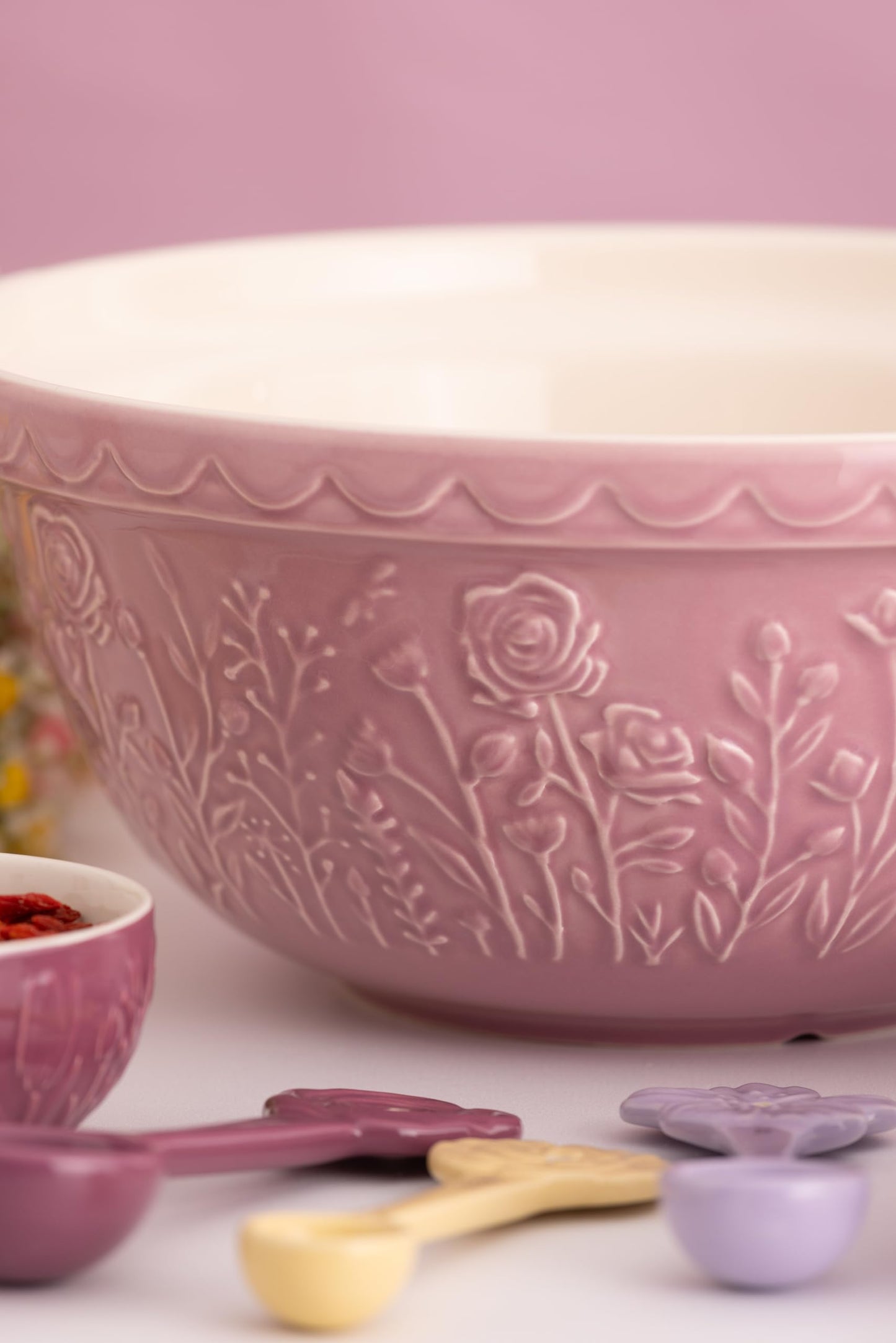 Mason Cash In The Meadow S12 (4.25 Qt) Mixing Bowl | Rose (Pink)