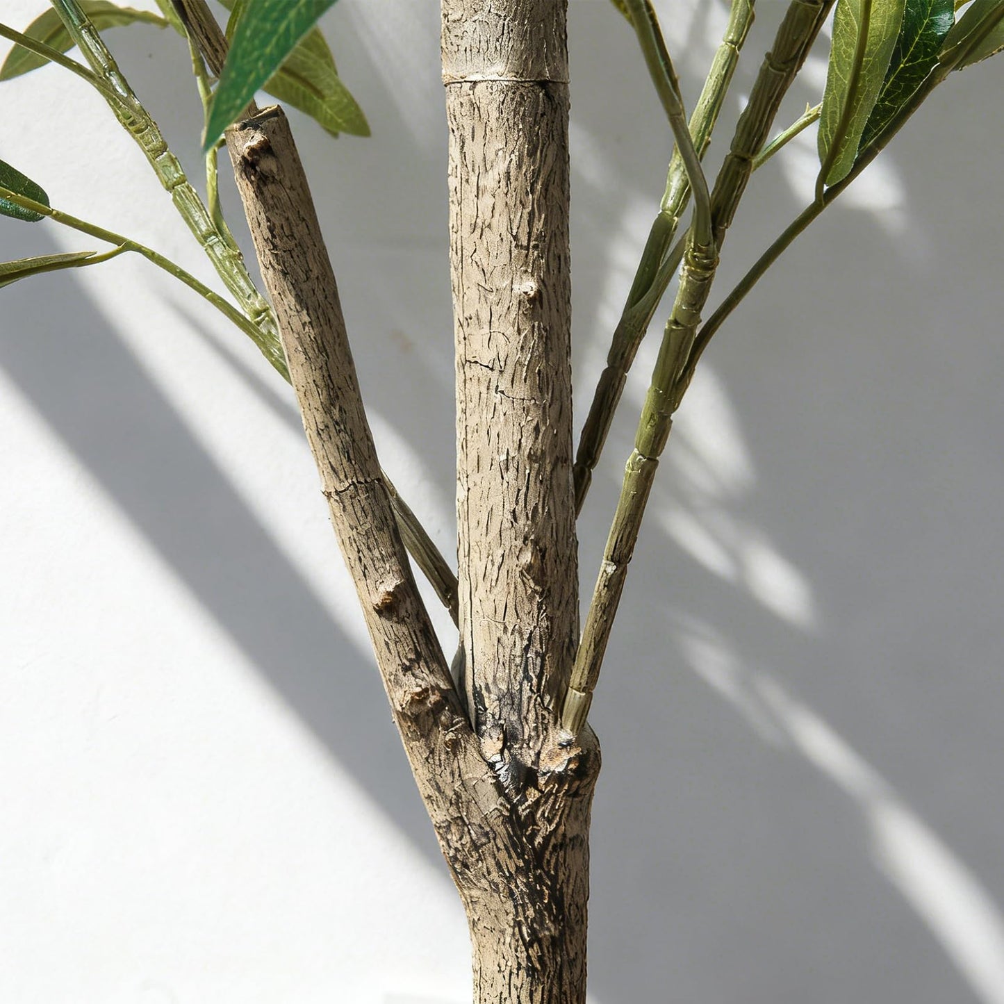 6ft Faux Olive Tree, Artificial Olive Tree Indoor, High Imitation Silk Plant Artificial Plants with Natural Wood Trunk and Lifelike Fruits for Home Office Decor