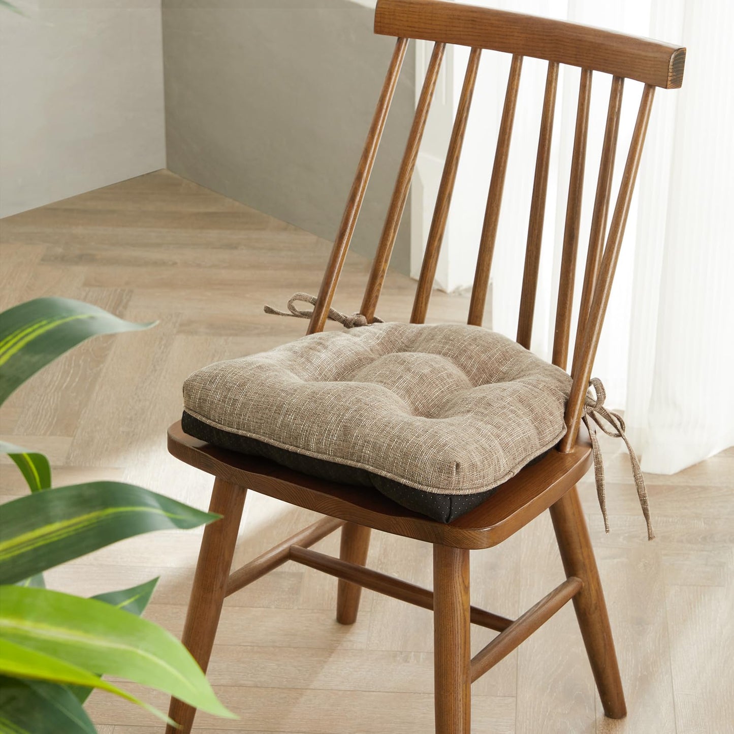 Quilmfoam 16.5"x15.5" Kitchen Chair Cushions Set of 4 for Dining Chair, Soft Tufted Non-Slip Memory Foam Seat Cushion with Ties for Indoor Kitchen Dining Furniture, Khaki
