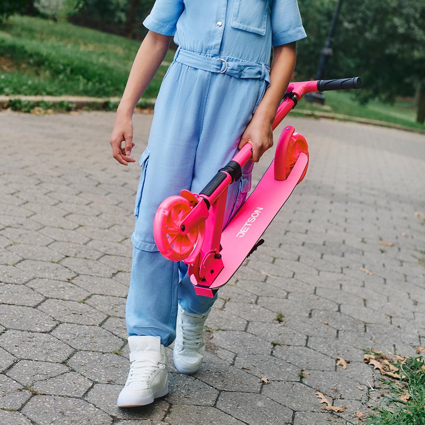 Jetson Highlight 2-Wheel Kick Scooter, Kinetic Lights on Deck and Wheels, 6 Inch Wheels, Rear Brake, Easy-Folding Mechanism, Ages 6+, Pink, JHGLT-PNK