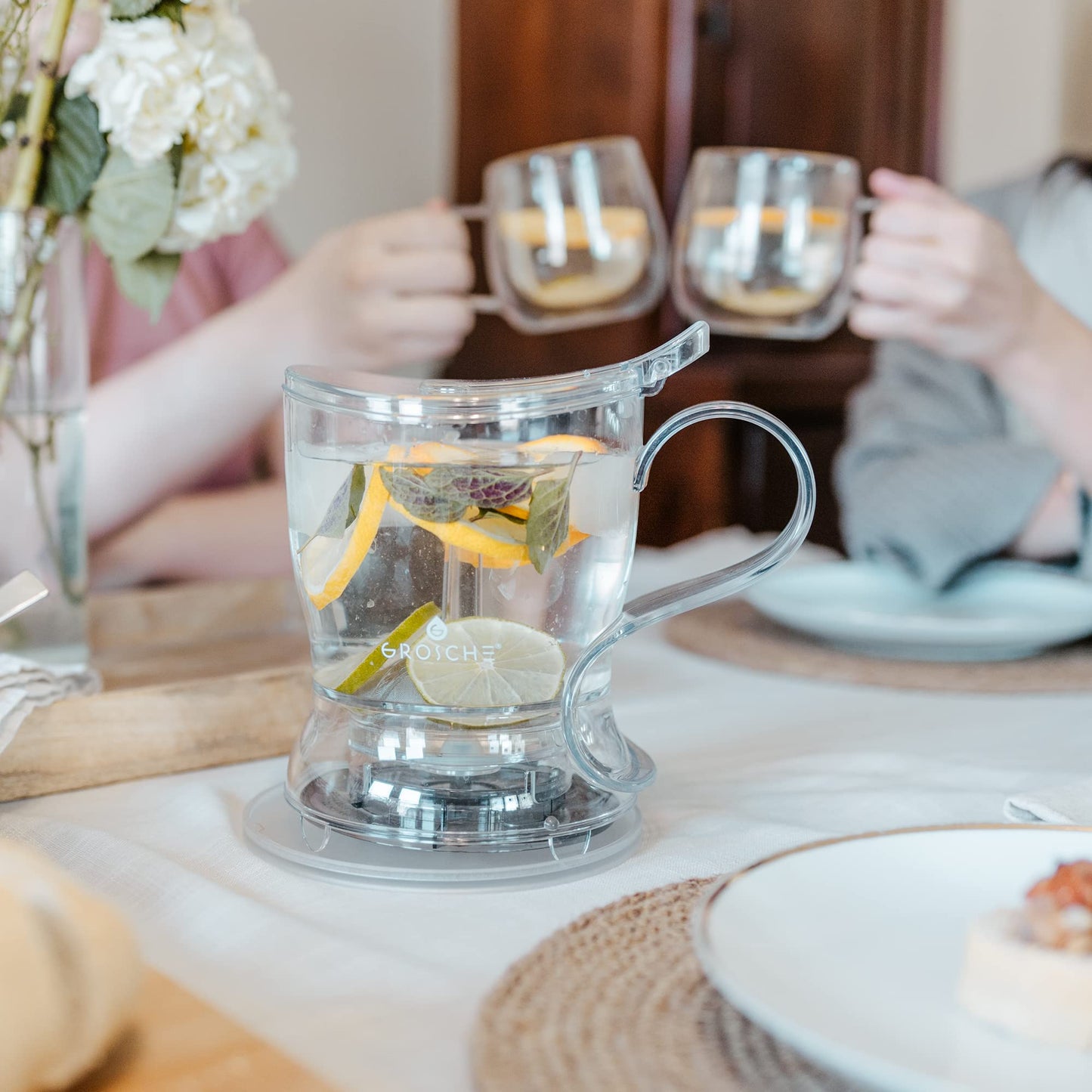 GROSCHE Aberdeen Tea Infuser Teapot & Smart Tea Maker - BPA-Free, Drip-Free Design | Coaster | Easy Brew | Easy Clean Steeper | Loose Leaf Brewing - Stylish Design | 17.7 oz - 1000 ml