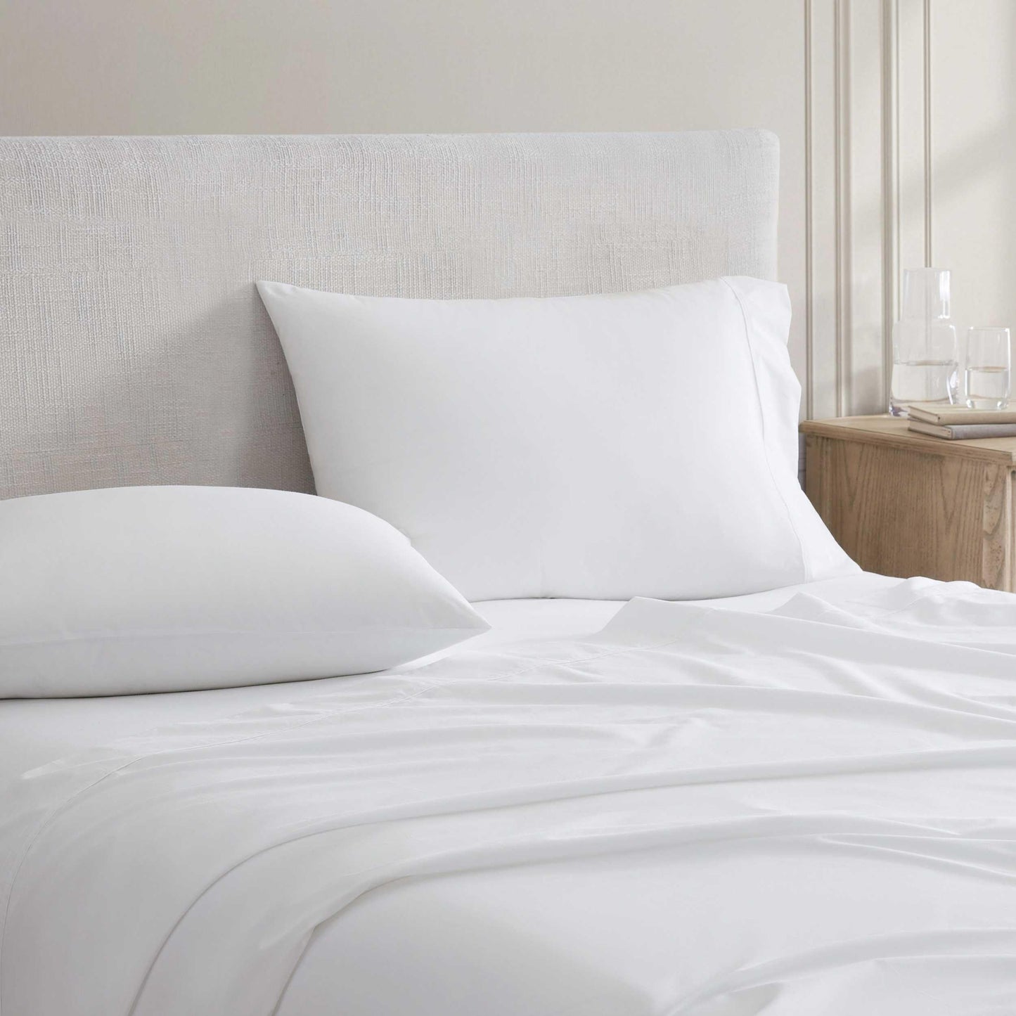 Martha Stewart - King Size Sheets Set, Crisp & Tailored Cooling Sheets w/a Naturally Smooth Cotton Percale Lightweight Feel - Matching Pillowcases & Fitted Sheet (Skylands Solid White)