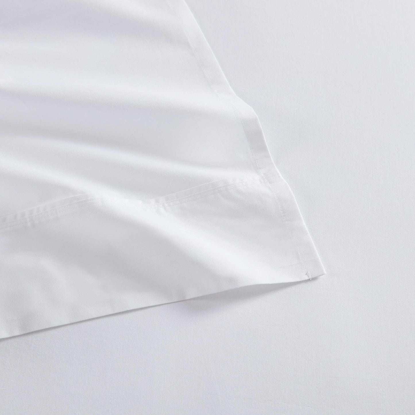 Martha Stewart - King Size Sheets Set, Crisp & Tailored Cooling Sheets w/a Naturally Smooth Cotton Percale Lightweight Feel - Matching Pillowcases & Fitted Sheet (Skylands Solid White)