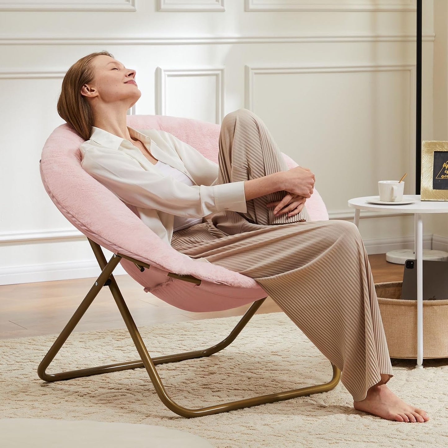 HealSmart Saucer Chair, Comfy Faux Fur Chair for Bedroom, Saucer Chairs for Adults, Teens, Round Shaped Moon Chair with Foldable Metal Frame, Pink