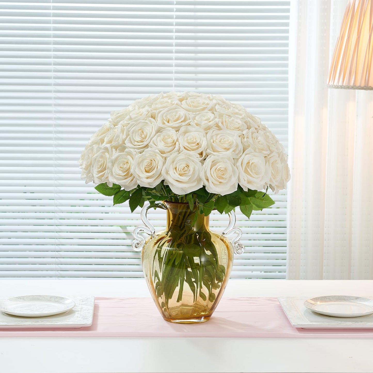 Carlita‘s Blooms 50pcs Ivory Roses Artificial Flowers Bulk Fake White Roses Silk Flower with Stems Realistic Flowers for Wedding Centerpiece Party Birthday Decor