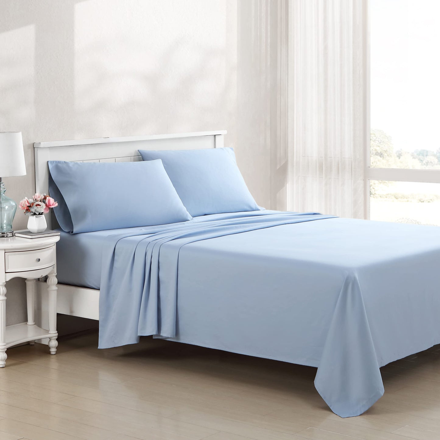 Laura Ashley – Queen Size Sheet Set, Ultra Soft Cotton Blend Sateen Bedding with Fitted Sheet and Pillowcases, Deep Pocket, 800 Thread Count, College Dorm Room Essentials (Pastel Blue)