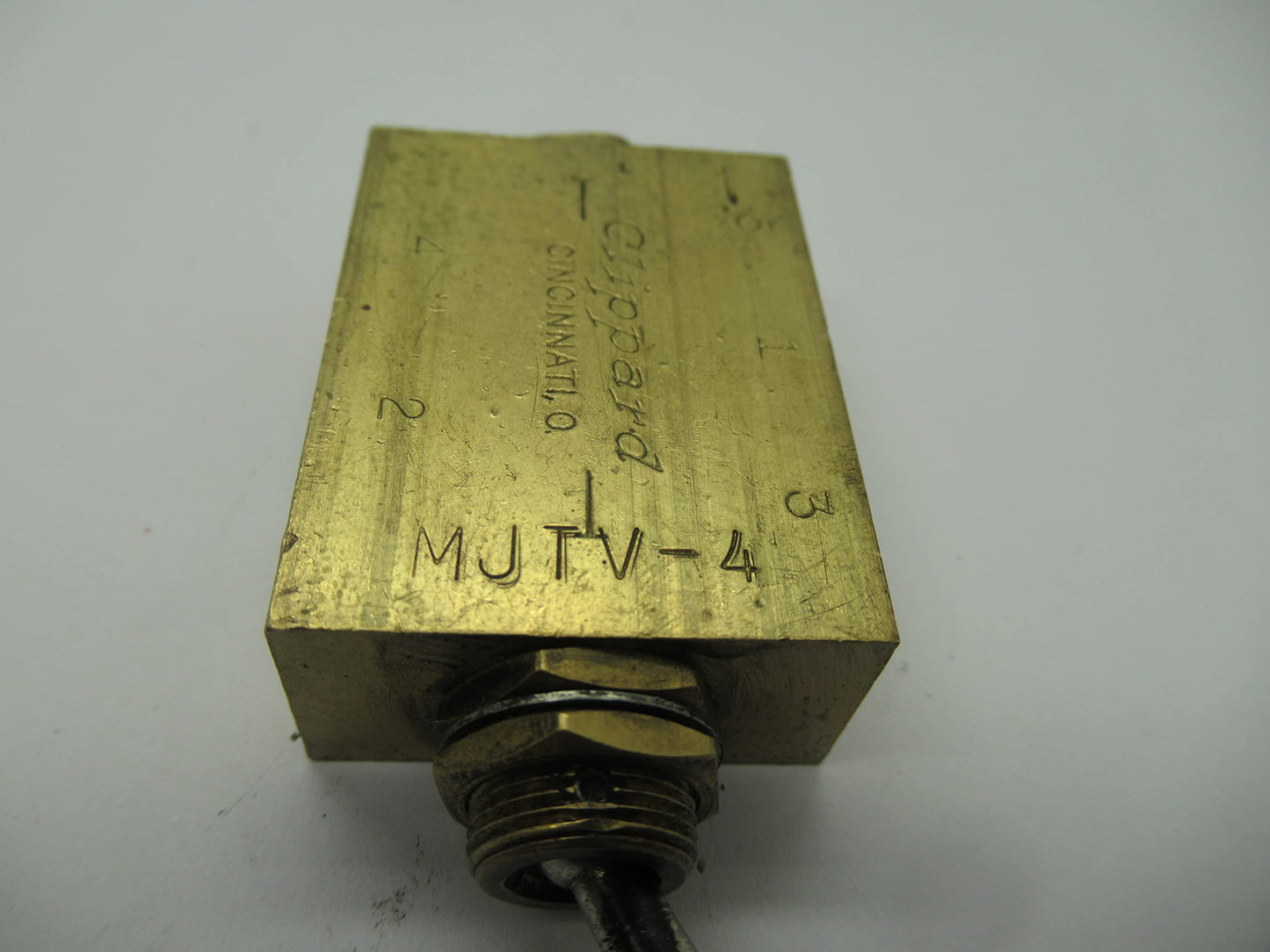 Clippard MJTV-4 4-Way Toggle Valve, Enp Steel Toggle, 1/8” NPT, 10.5 SCFM at 100 PSIG