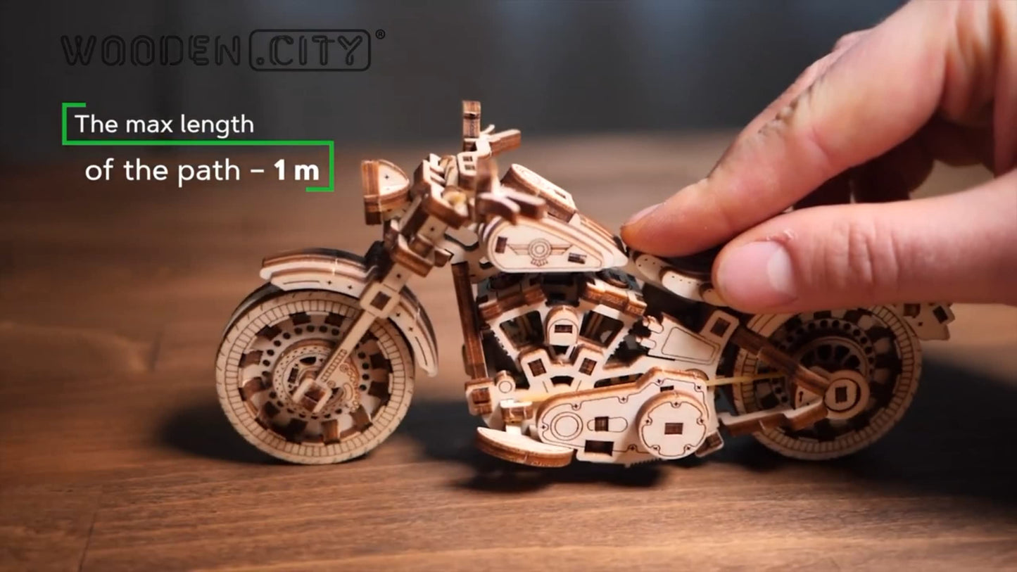 Wooden.City Motorbikes Cruiser V-Twin - 3D Wooden Model Kits for Adults to Build - Craft Model Building Kits for Adults, Men, Women & Teens 14+ - Wooden 3D Puzzles for Adults - 168 Pieces, 1:13 Scale