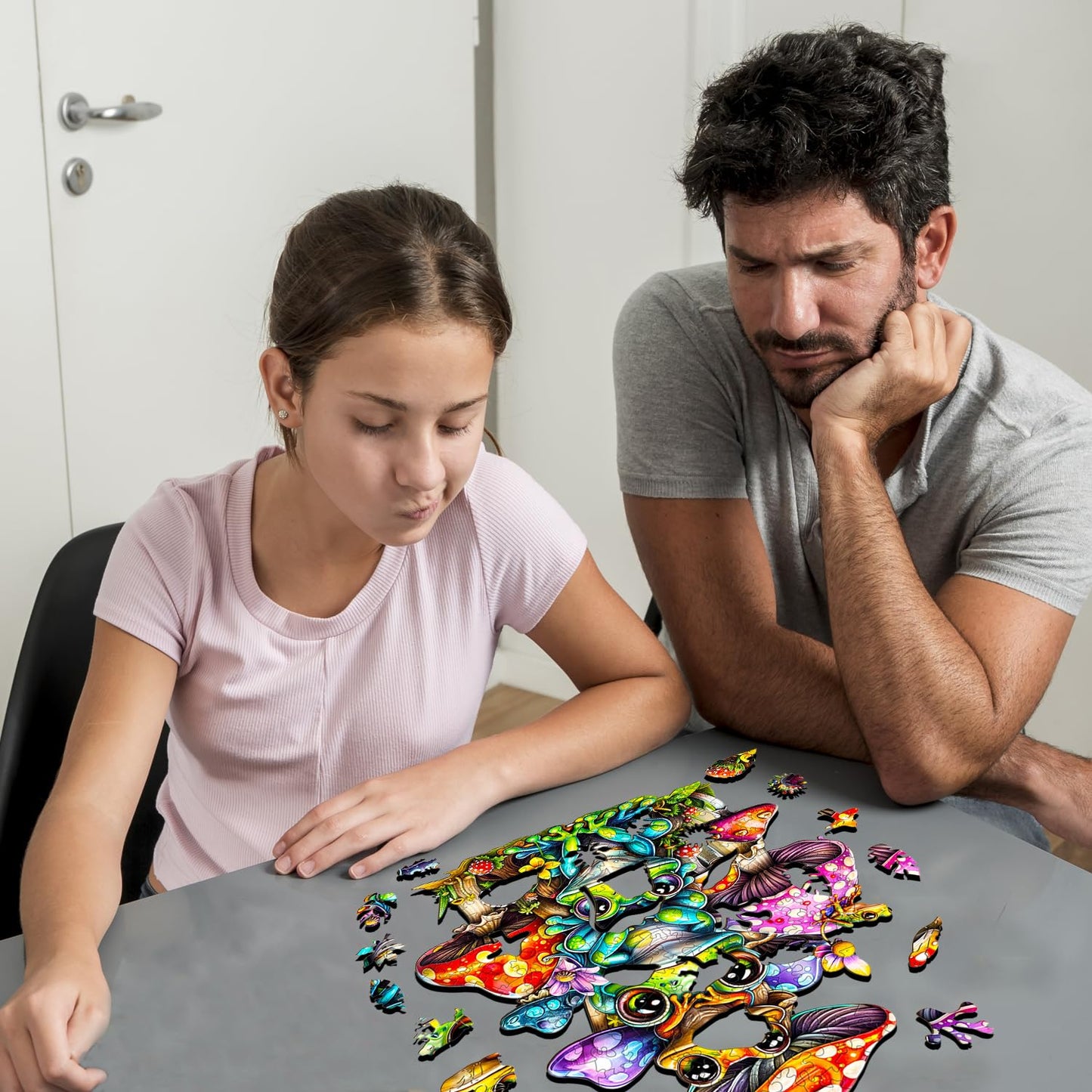 Jigfoxy Wooden Puzzle for Adults, Frog Family Wooden Jigsaw Puzzles for Adults, Unique Animal Shape Wood Cut Puzzles for Family Friend Puzzle Lovers(L-13.3 * 12.8in-260pcs)