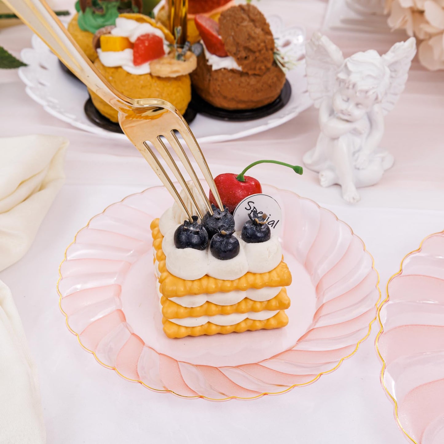 YOUBET 125Pieces Pink Plastic Plates with Gold Rim-Gold Plastic Silverware Include 25 Dinner Plates 25 Dessert Plates 75 Gold Silverwares for Wedding Birthday & Parties