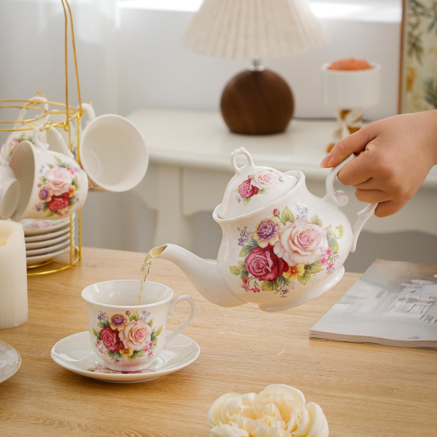 20-Pieces Porcelain Bone china Tea Sets,Gold Rim Coffee Set with Golden Metal Rack,Tea Gift Sets for Home&Party (008)