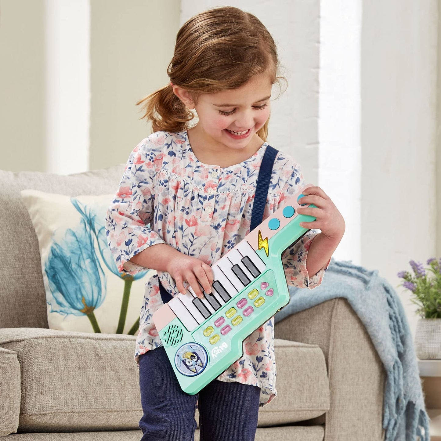VTech Bluey Bluey's Keytar (English Version)