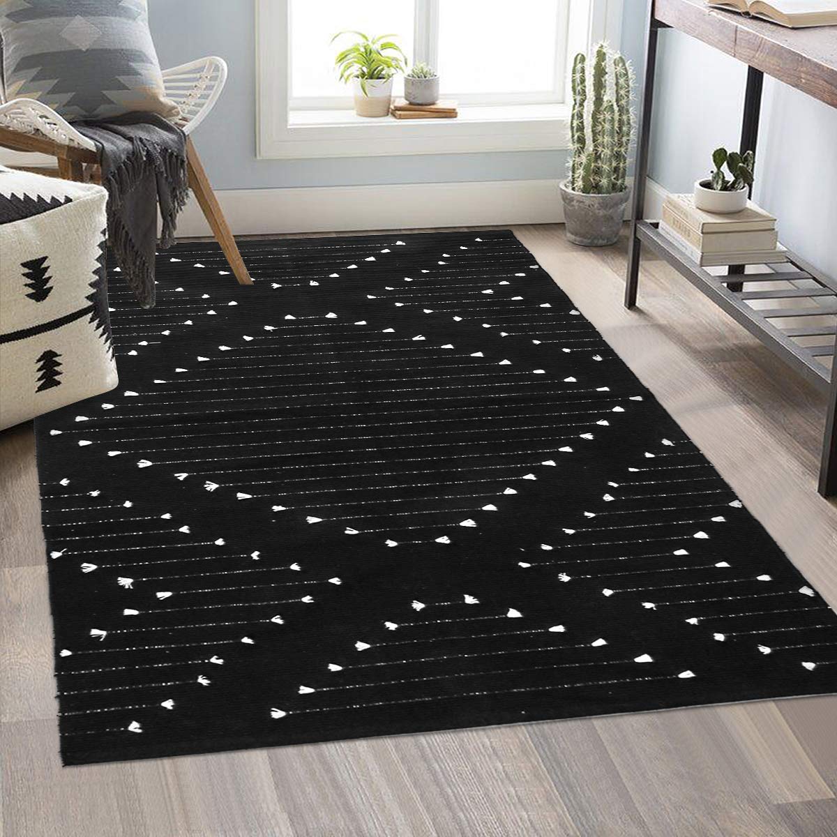 LIVEBOX Boho 4x6 Washable Rug for Bedroom,Black and White Living Room Rugs, Moroccan Cotton Woven Indoor Carpet,Large Throw Area Rug for Entryway Dining Room Porch