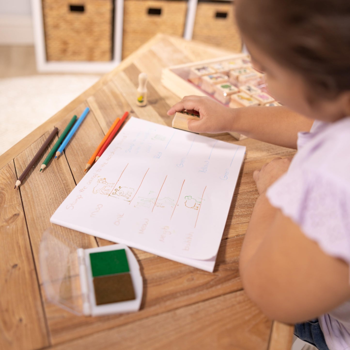 Melissa & Doug Stamp-a-Scene Wooden Stamp Set: Farm - 20 Stamps, 5 Colored Pencils, and 2-Color Stamp Pad