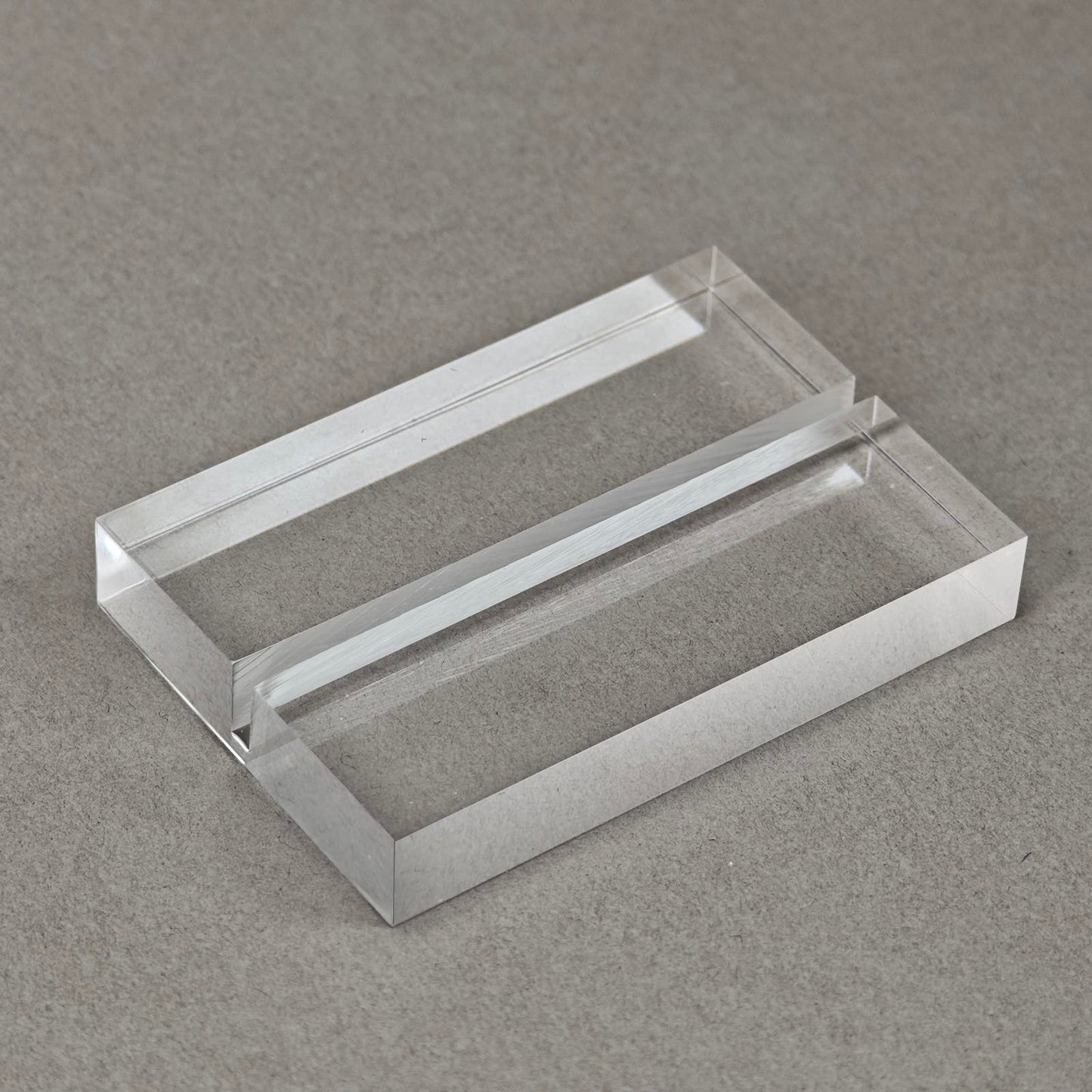 60 PACK Acrylic Sign Holders, Clear Acrylic Sign Stand,Acrylic Table Number Holder for Wedding Table Number/Sign/