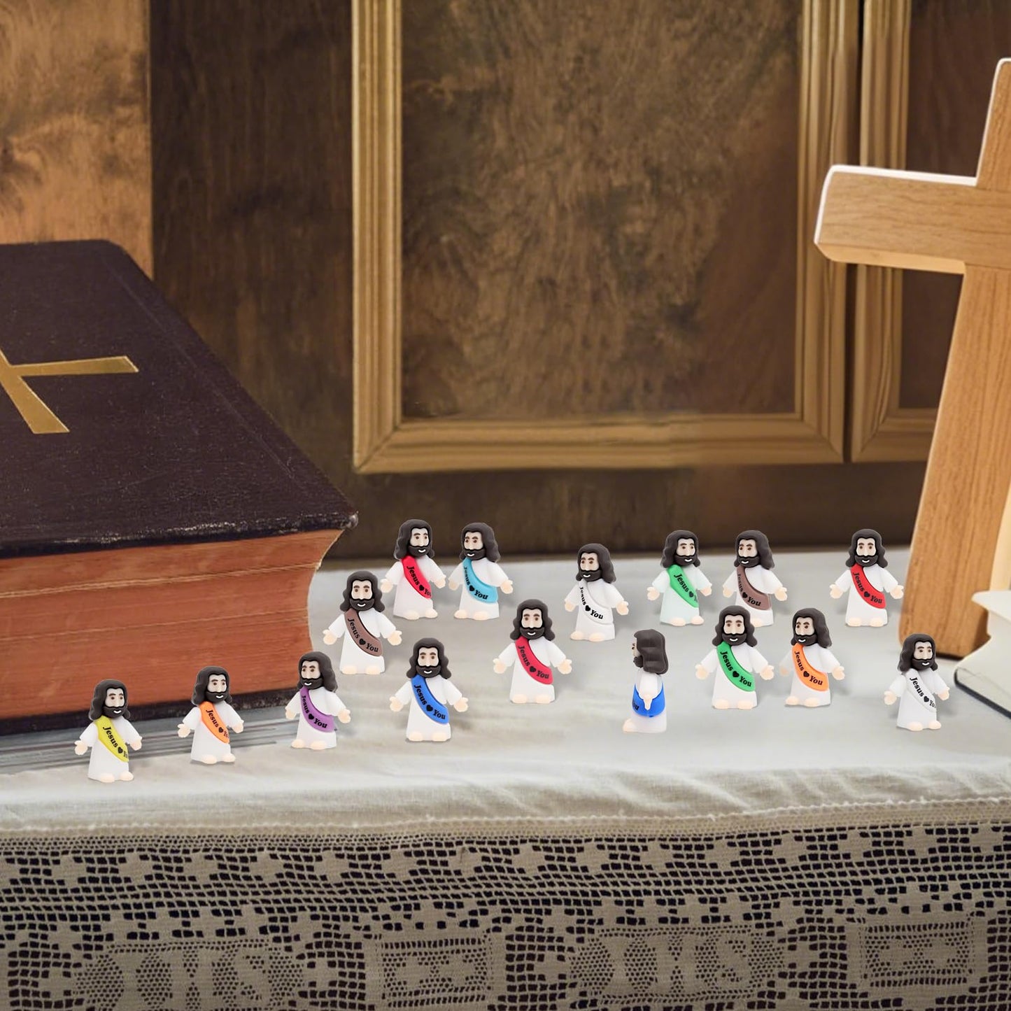 Owurha 300 Pcs Jesus Love You Mini Figures Baby Jesus Figurines in Bulk Tiny Miniature Religious Figures for Hide and Seek, Sunday School, Religious Party Favors, Baptism Gifts, Easter Egg Stuffers
