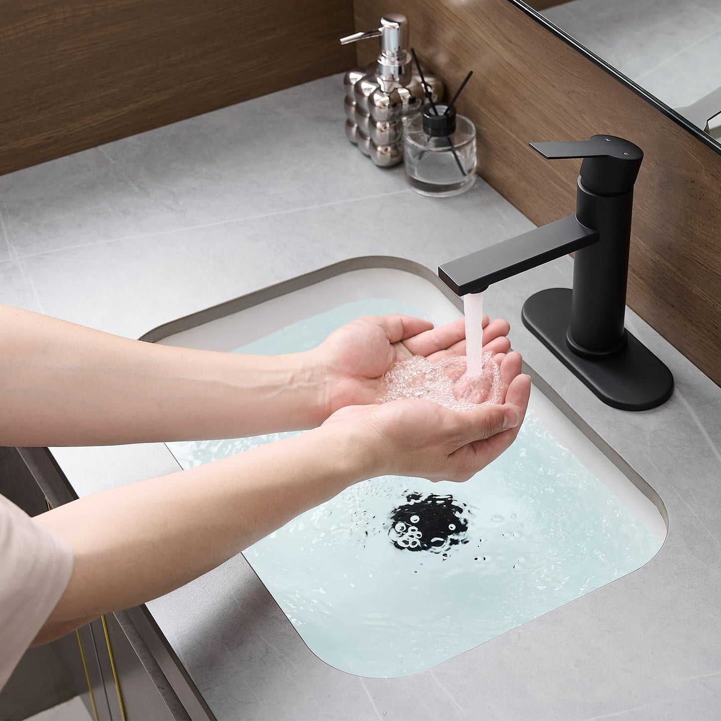 YXOCVIR Bathroom Faucet Single Hole Single Handle Vanity Modern Sink RV Black Bathroom Faucet with Pop-up Drain for 1 - or 3 Hole Sink (Black)