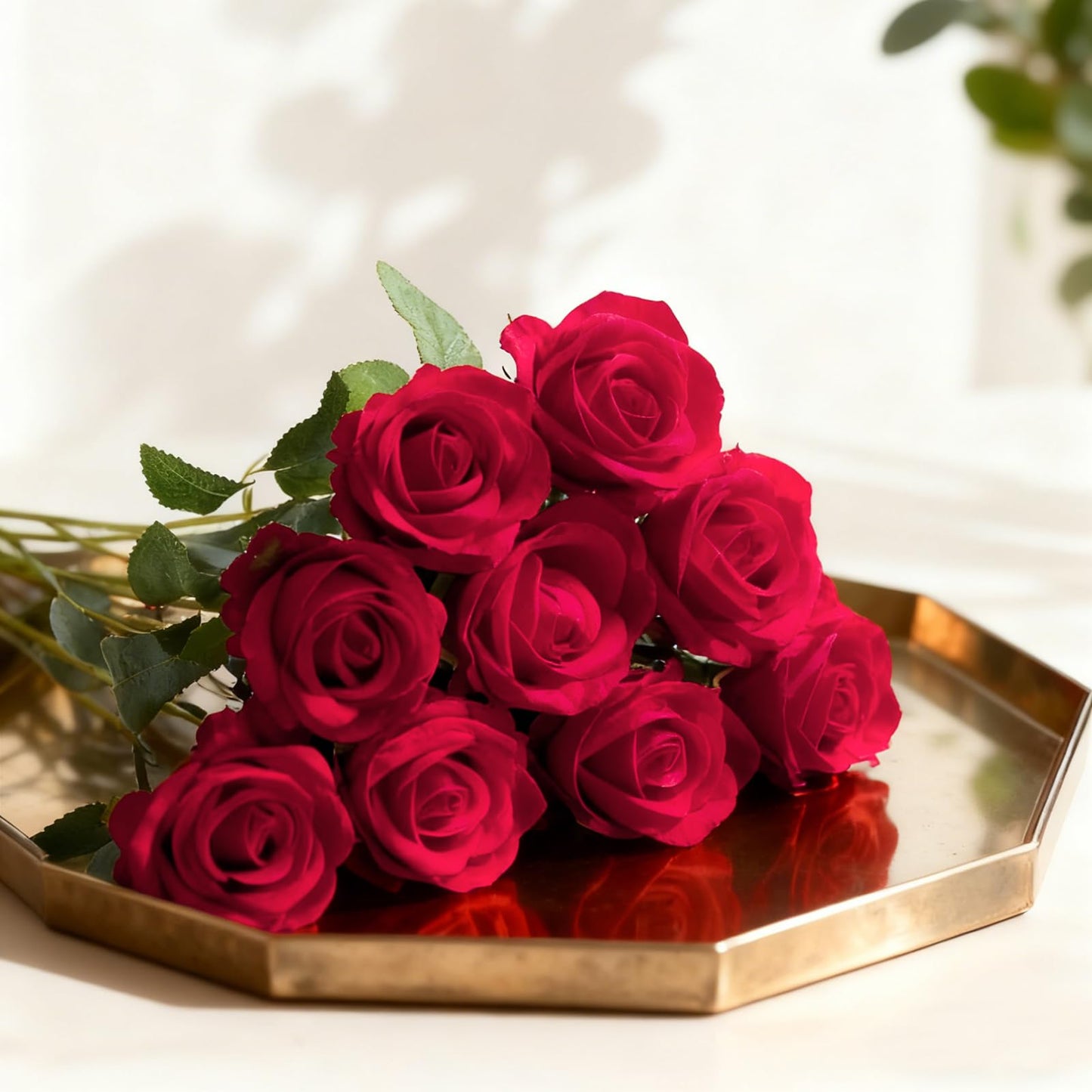 100 Pcs Fake Roses Bulk Red Artificial Flowers, Artificial Velvet Silk Roses Bouquet with Stems for Wedding Decoration, Fake Flowers in Vase Valentines Day Floral Arrangement Home Decor Centerpiece