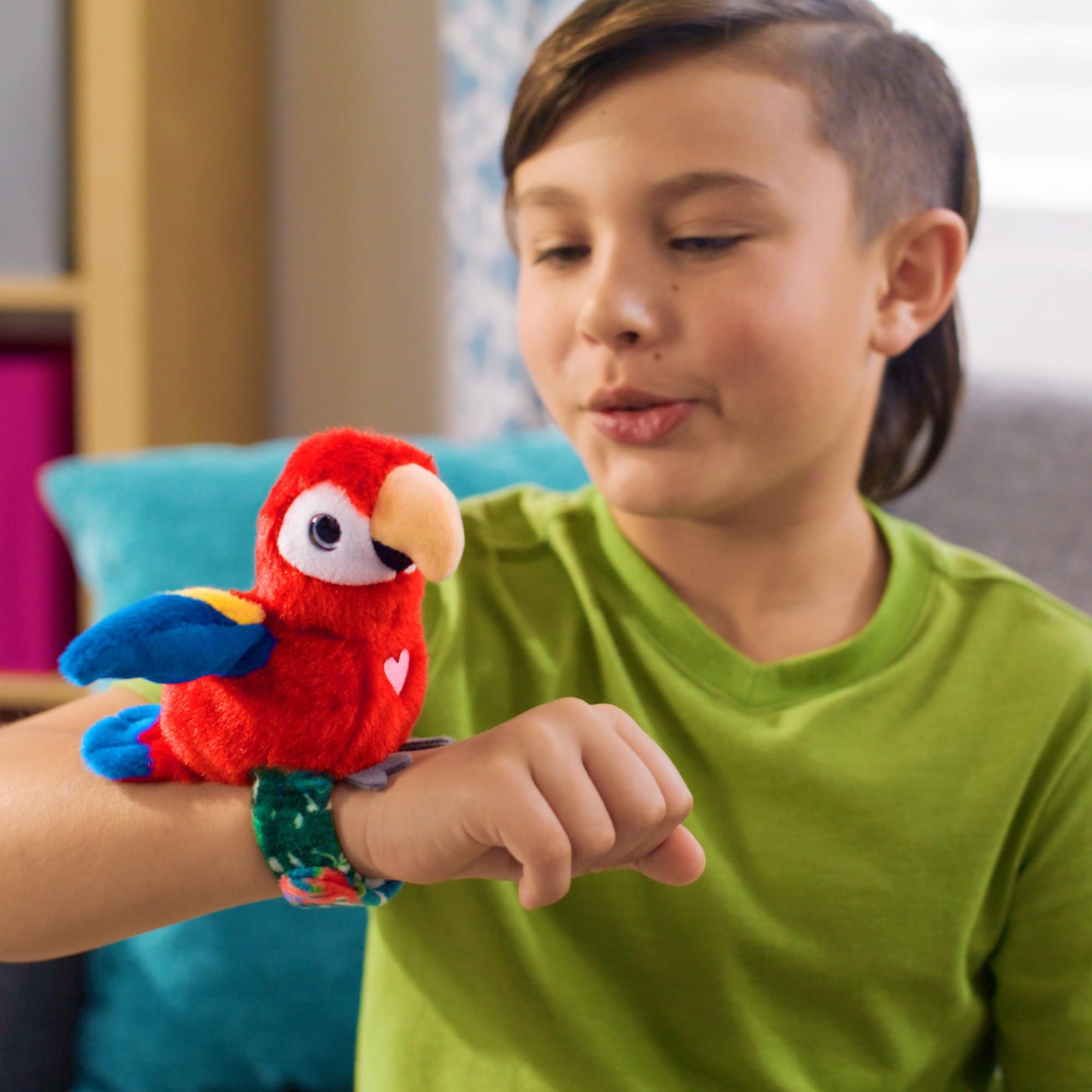 Happy Yappers: Birds 2 Pack - Oriole & Red Parrot - Slap Bracelet Interactive Plush Toy Birds, They Chat-Sing-Mimic Each Other, Flap Wings, Kids 3+