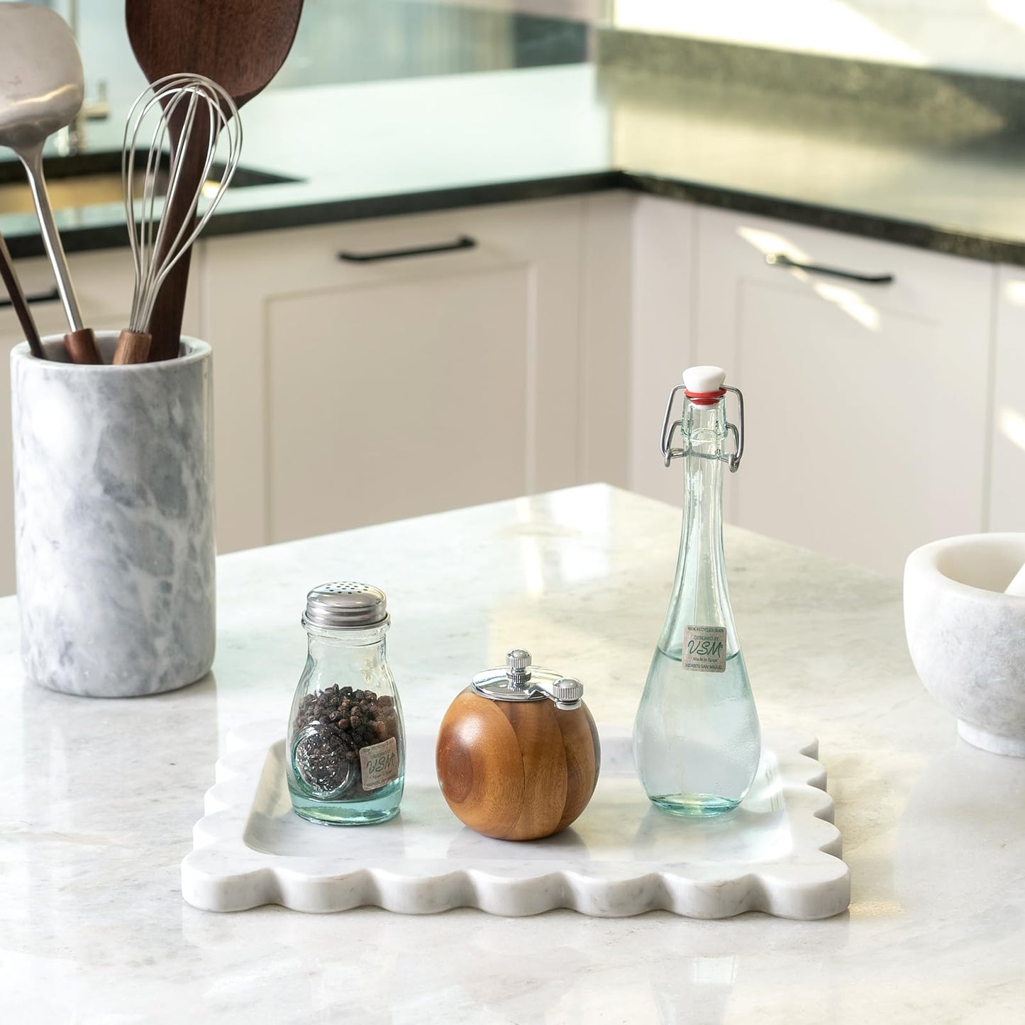 Koville Scalloped Marble Tray, 11"x8" Marble Vanity Tray for Countertop Bathroom Kitchen Dresser, Natural Stone Tray for Jewelry Perfume Home Decor, Decorative Catchall Trays(Bianco Carrara)
