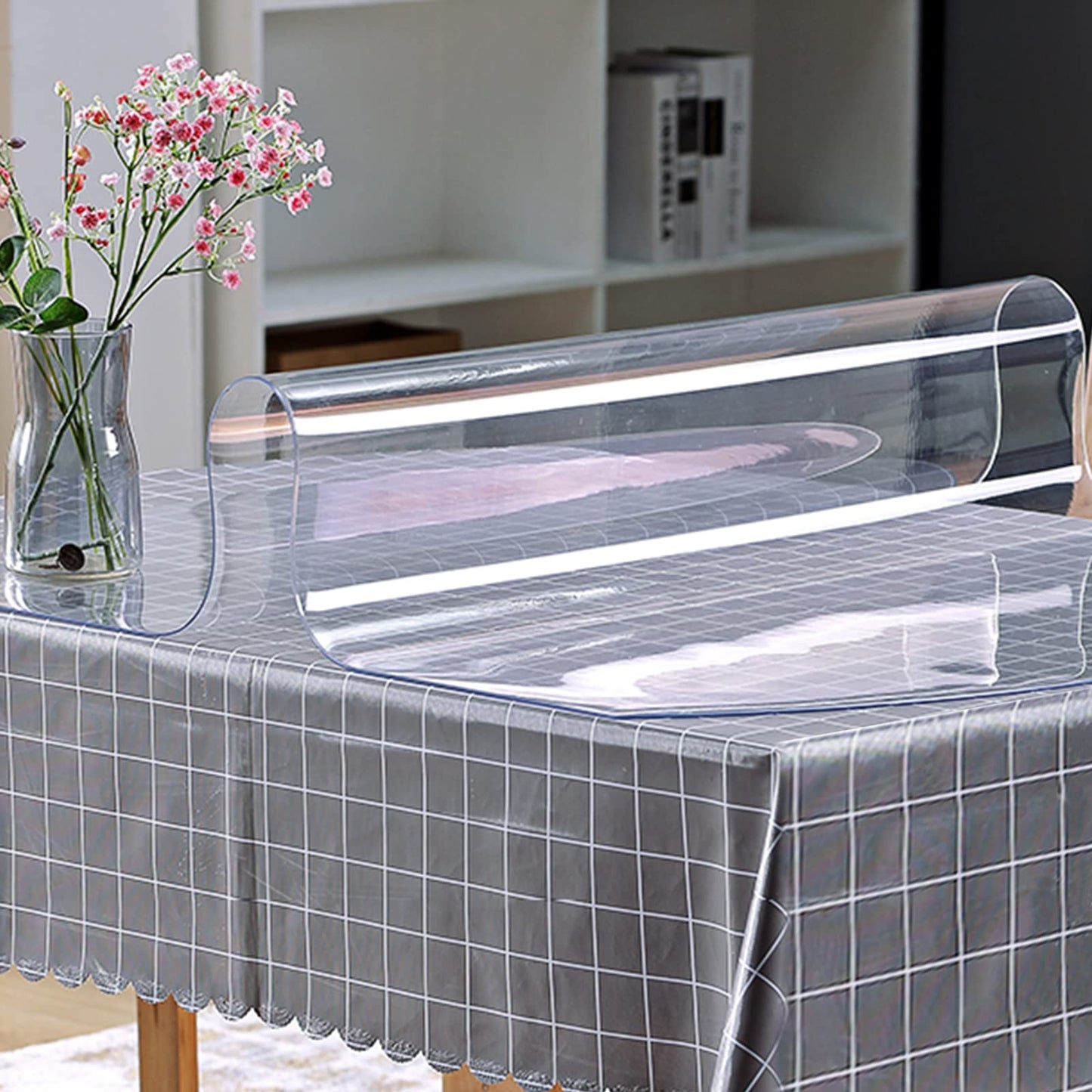 VEVOR Plastic Table Cover 42 x 78 Inch, 2 mm Thick Clear Table Protector, Rectangle Clear Desk Mat, Waterproof & Easy Cleaning for Office Dresser Night Stand